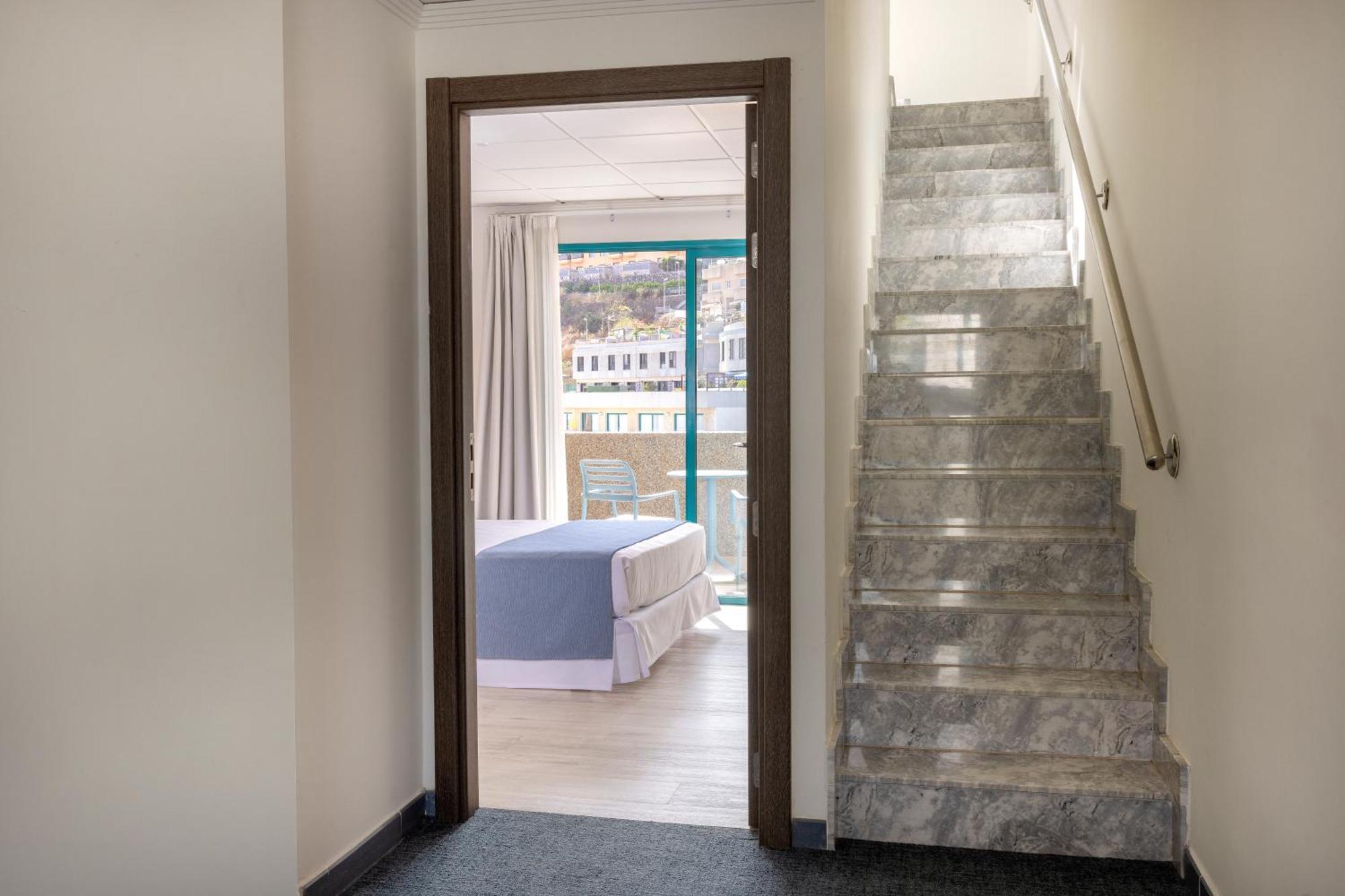 Duplex Room