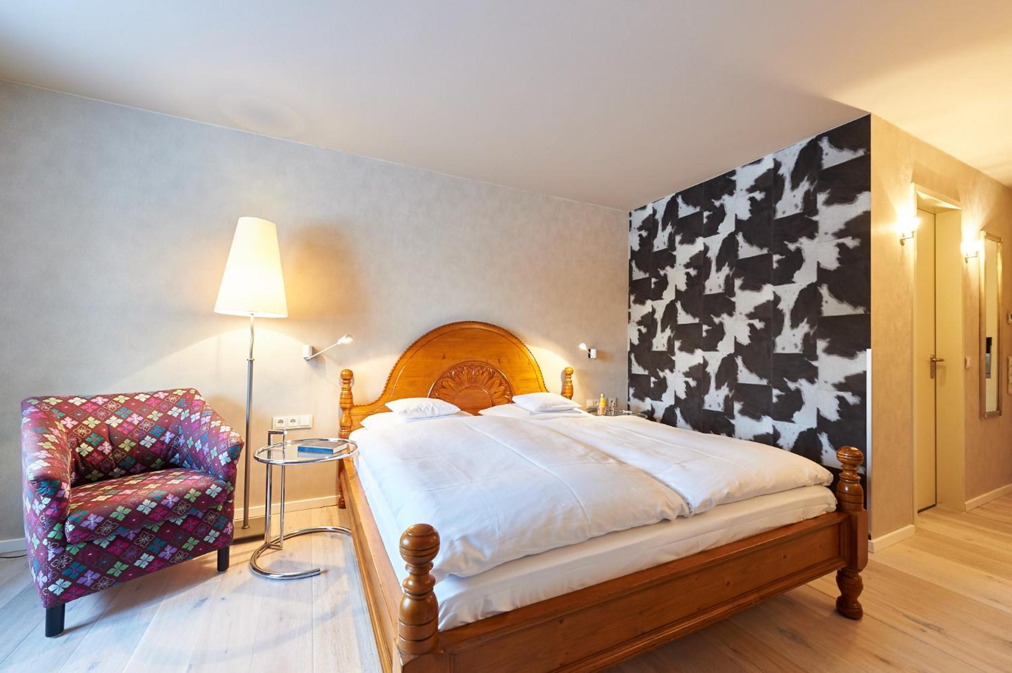 Large Double Room