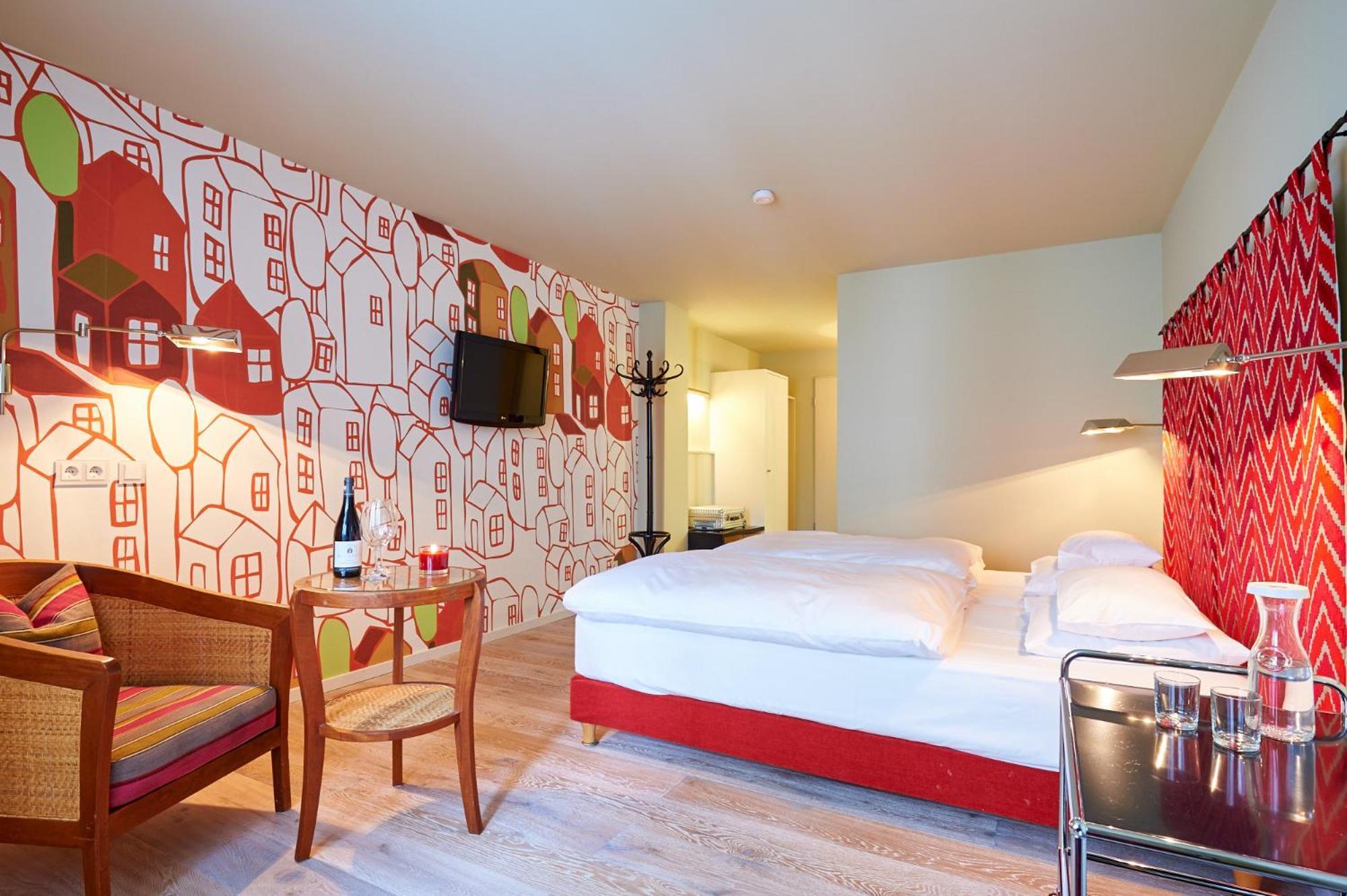 Large Double Room