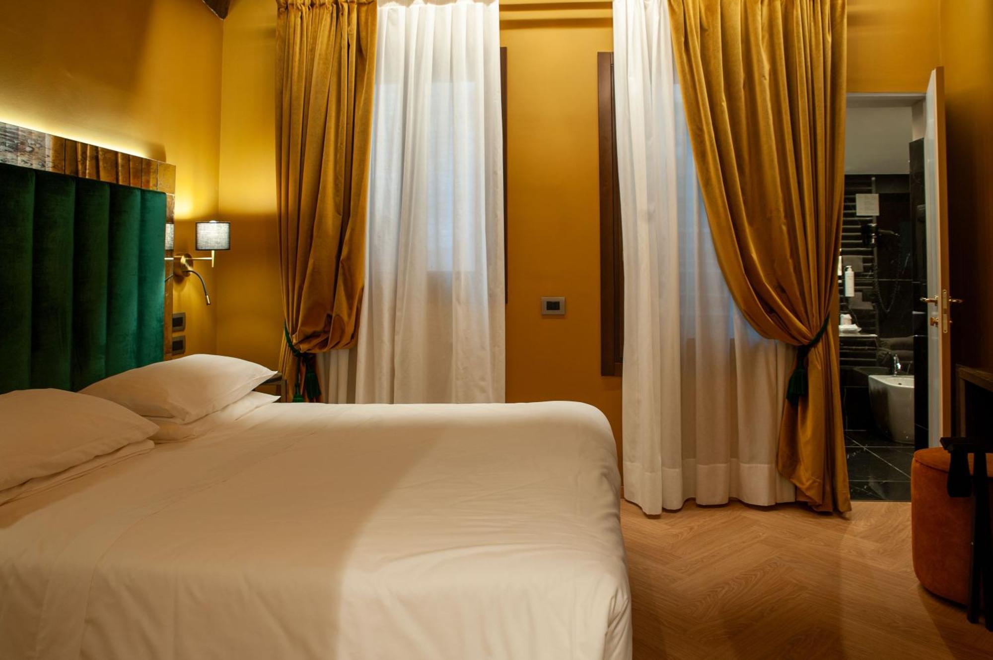 Classic Double or Twin Room