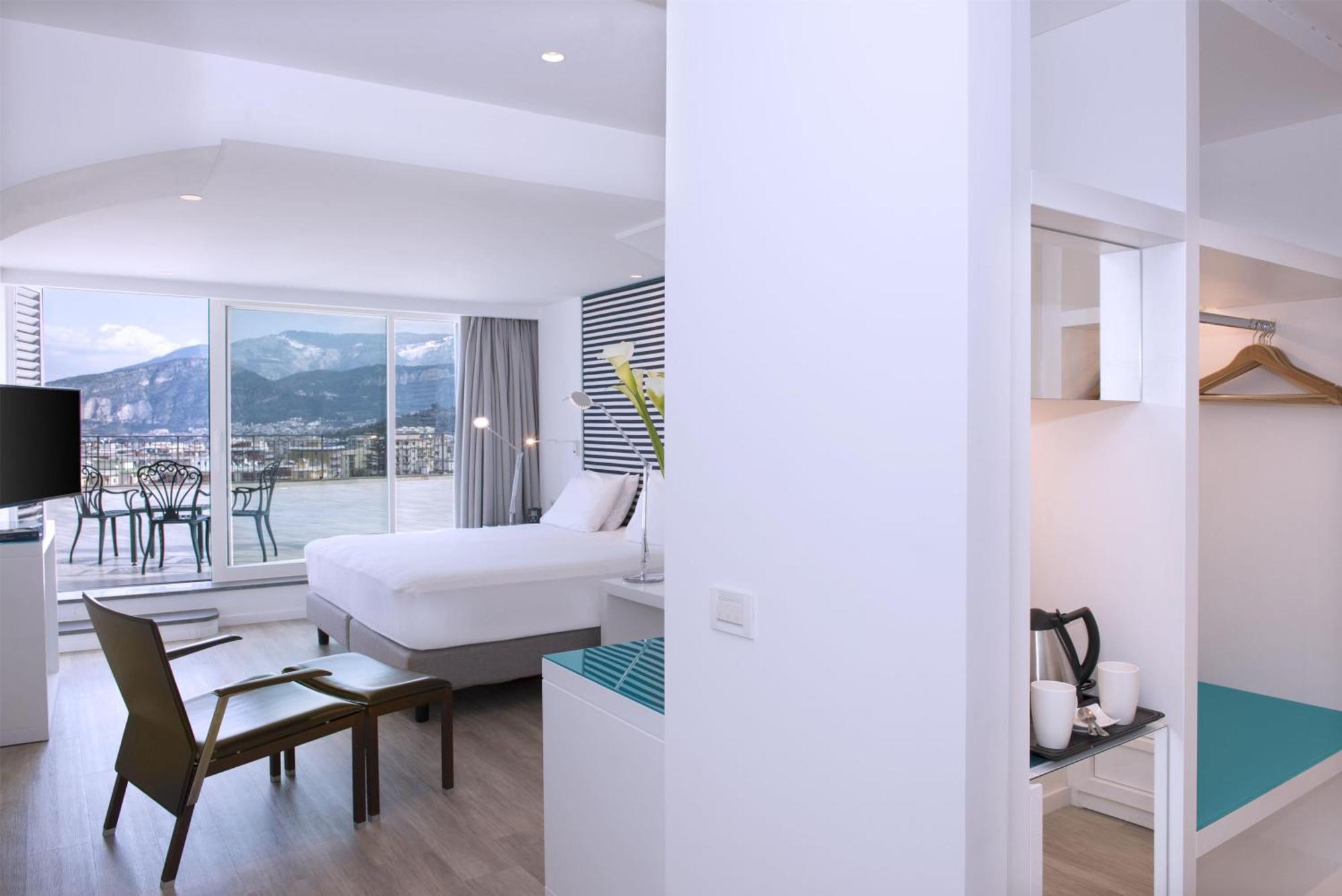 Executive King Room with Sea View,1758290239:JPEG