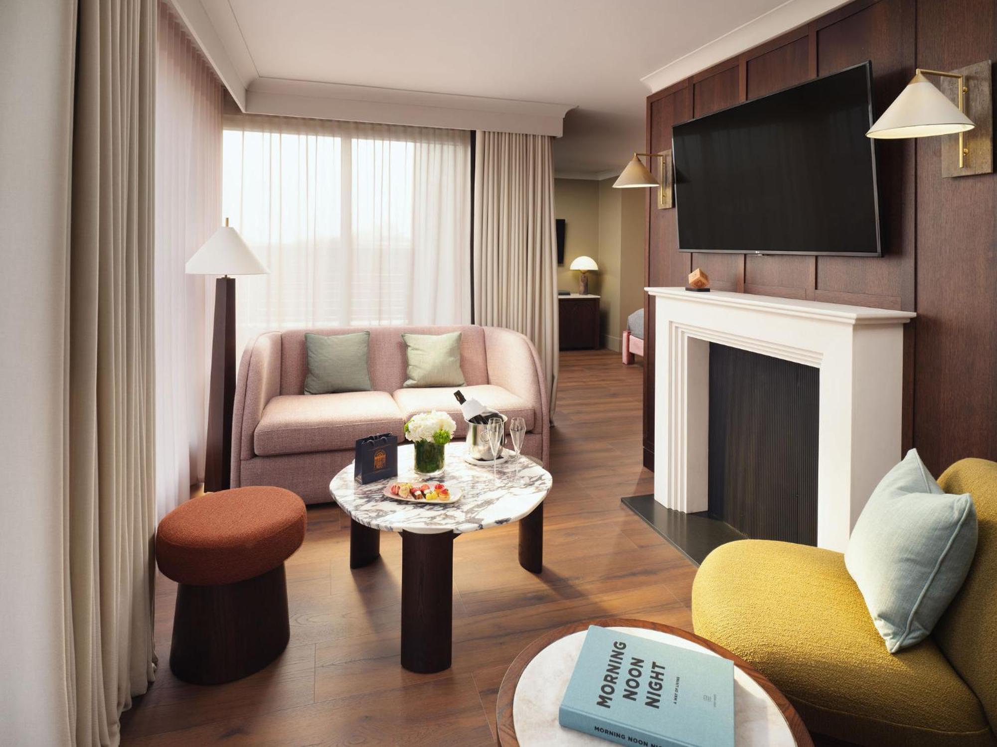 Suite