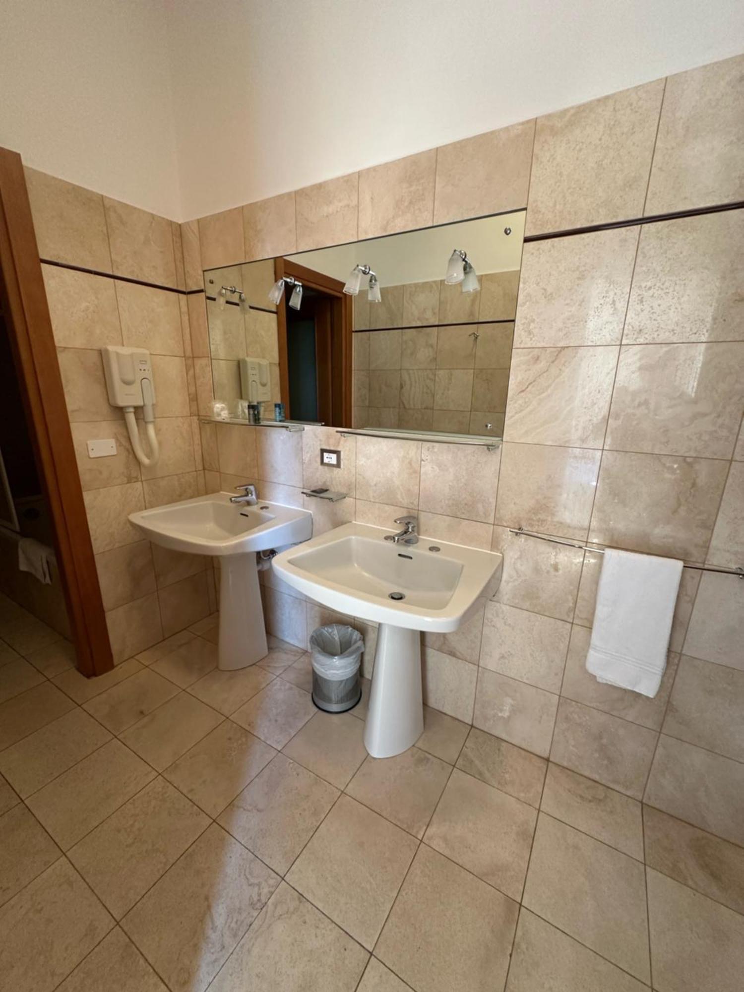 Superior Double or Twin Room Sea View