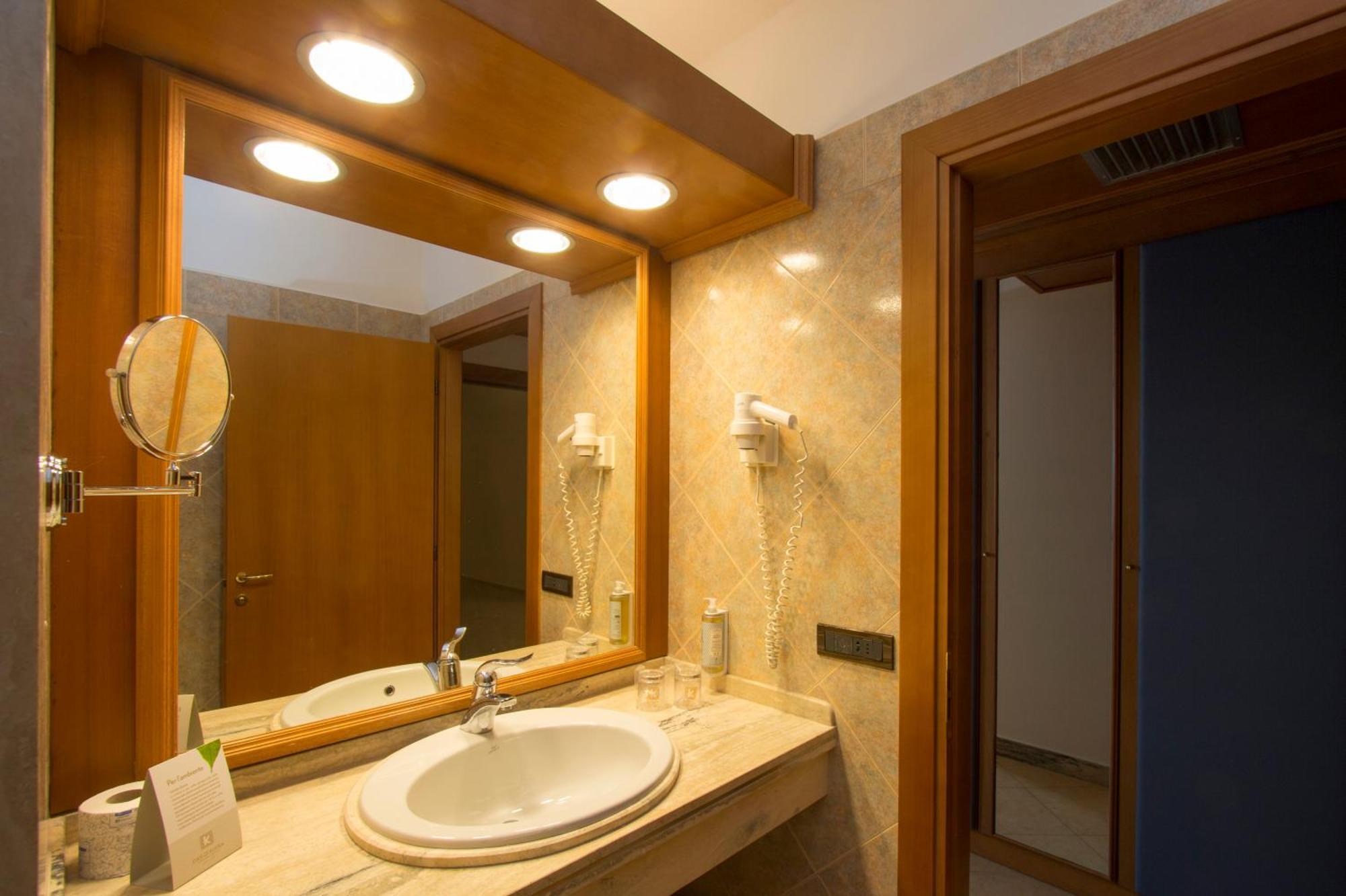 Classic Triple Room