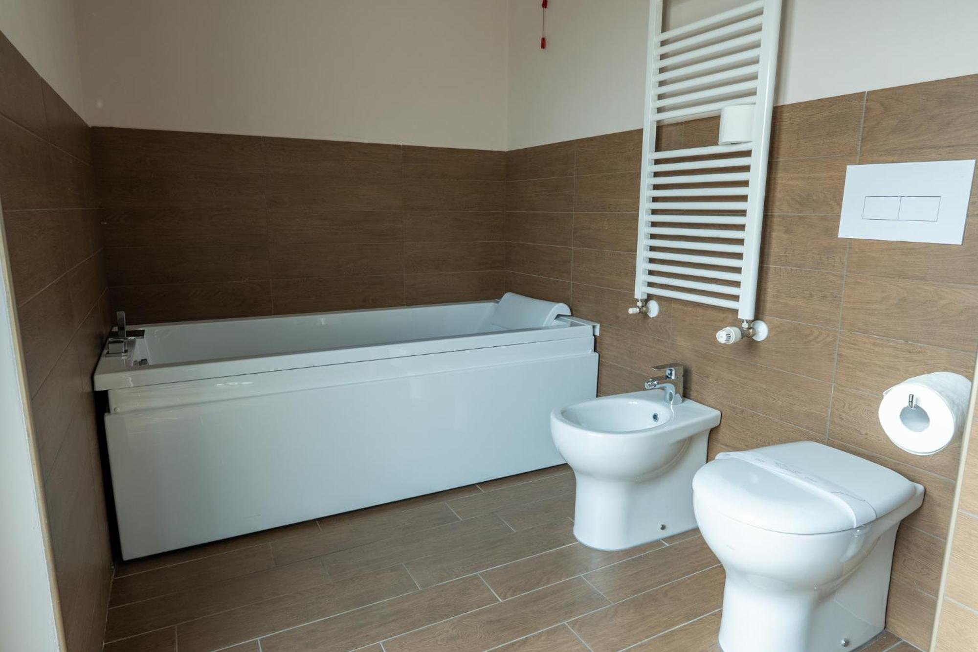 Suite Spa Bath