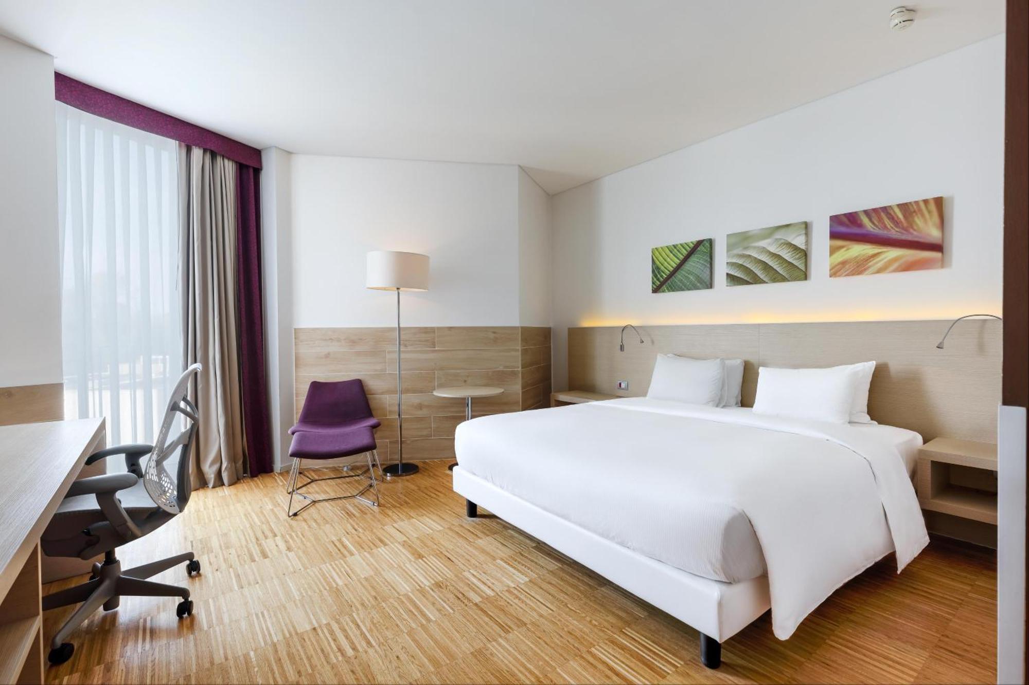King Room