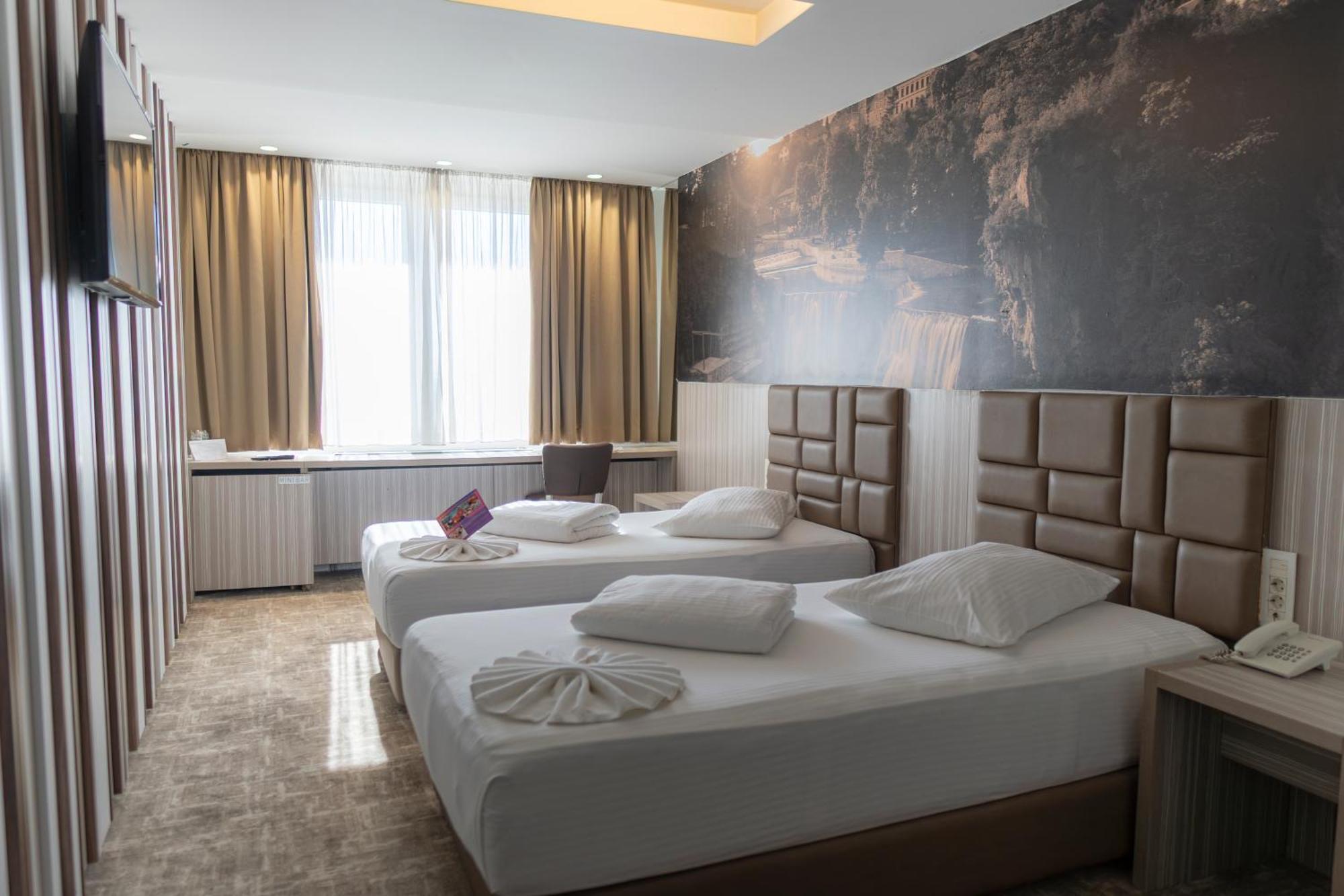Triple Superior Room