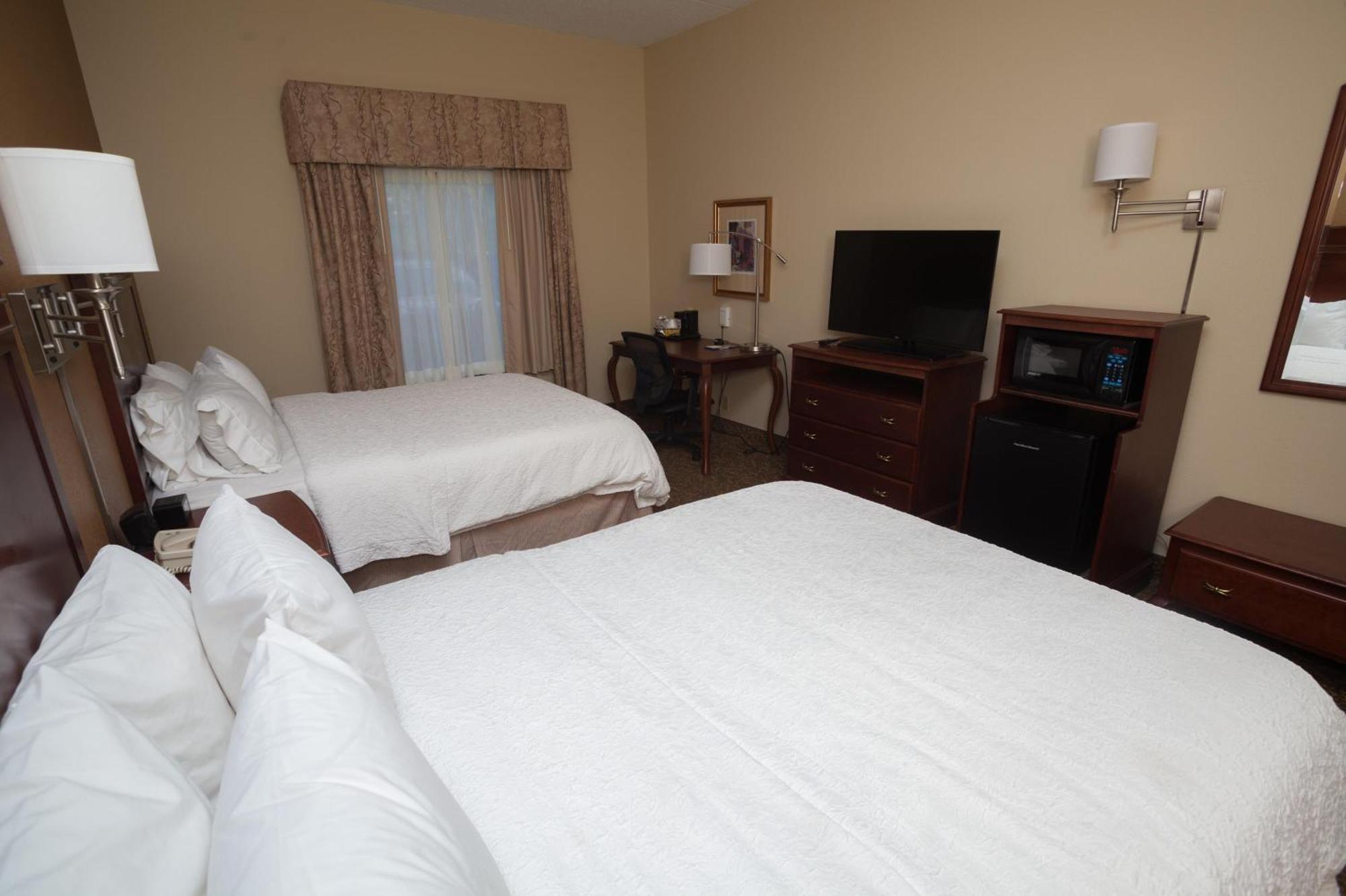 Queen Room with Two Queen Beds - Non-Smoking