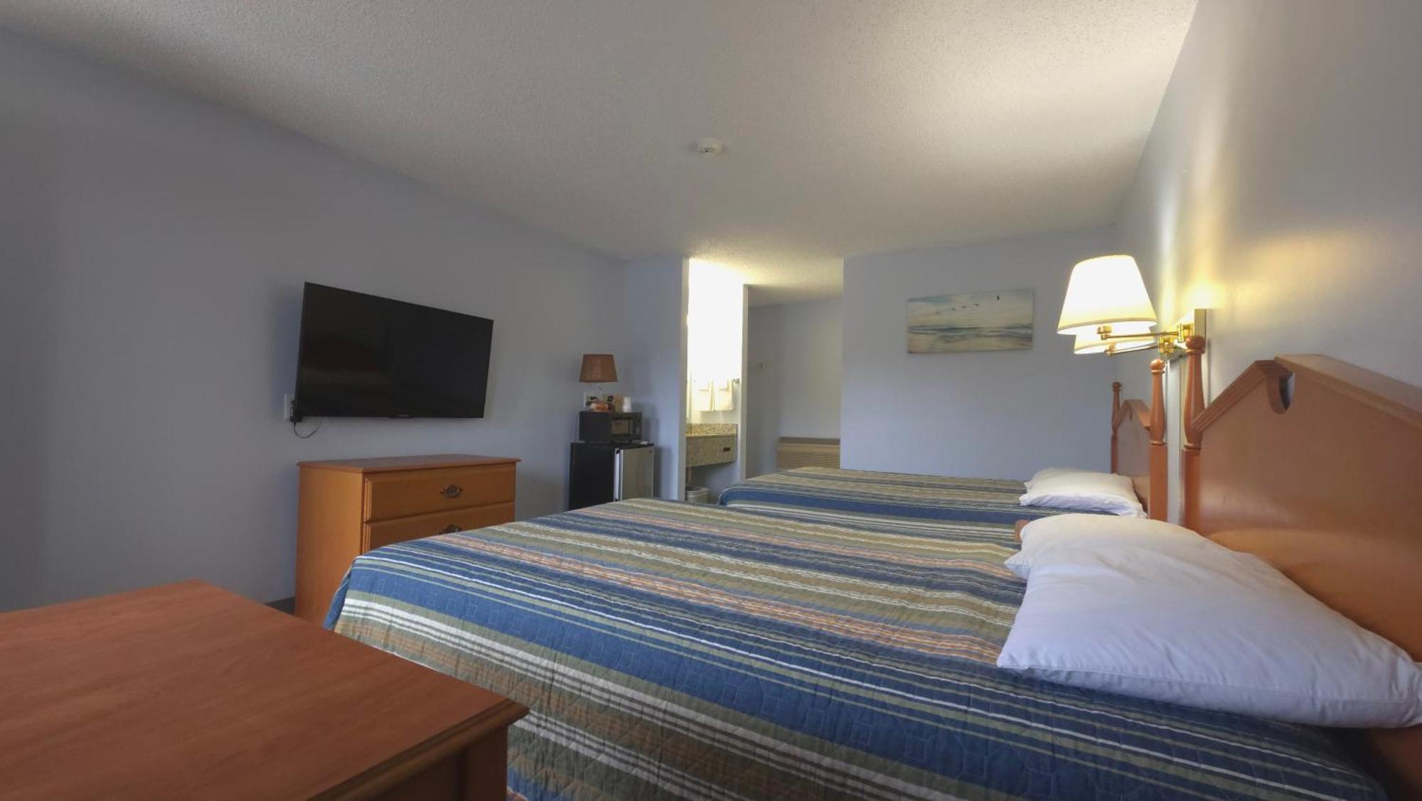 Double Room Two Double Beds Non-Smoking