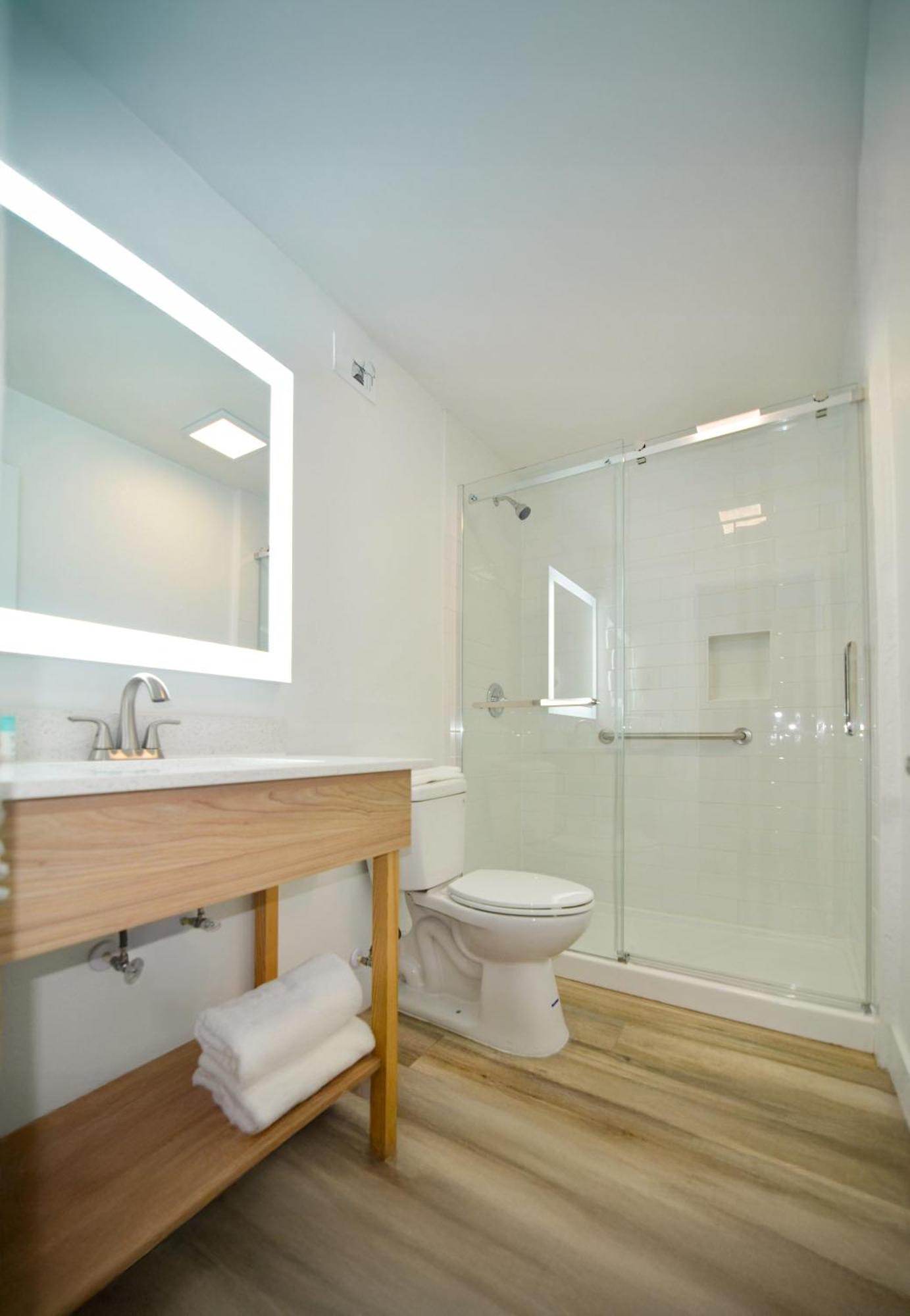Studio Double Room Two Double Beds