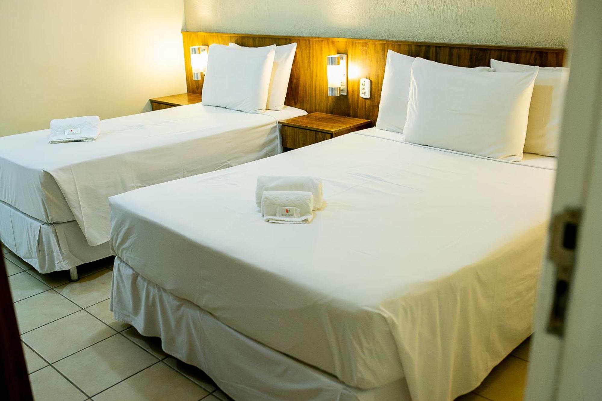 Quarto Deluxe com Cama de Casal ou 2 de Solteiro