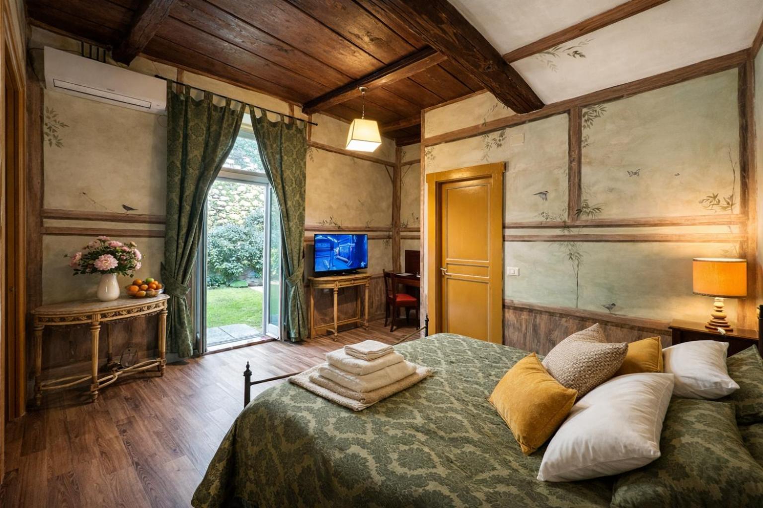 Double Room Garden View