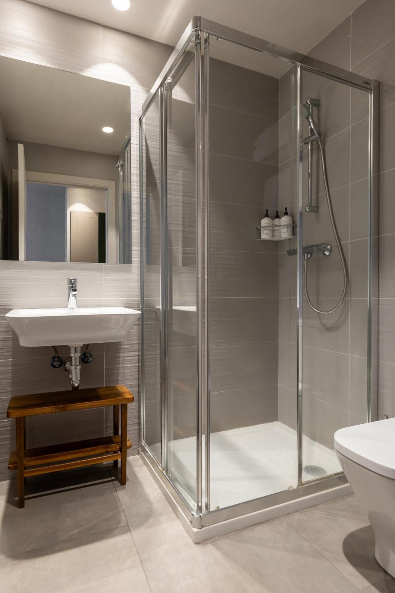 Triple Room,1758383869:JPEG