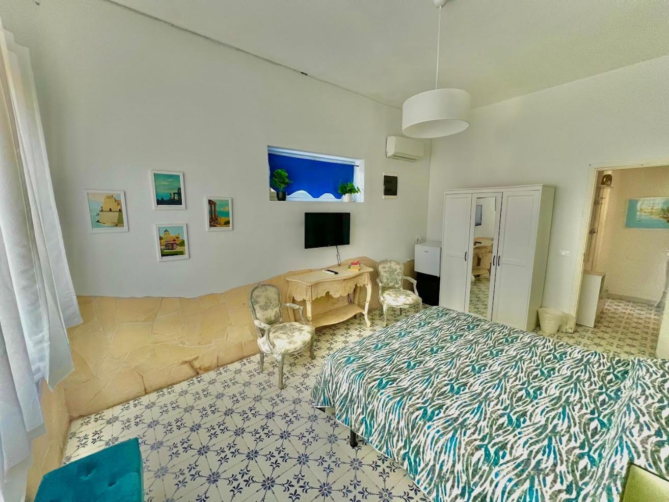 Standard Double Room Private Bathroom