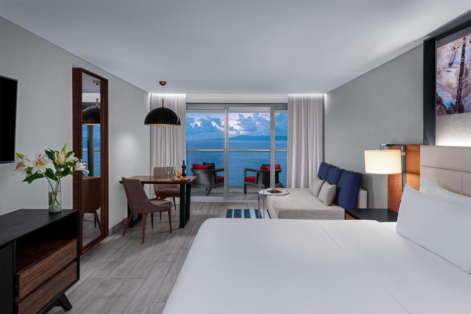 King Room Oceanfront Premier View Adults Only