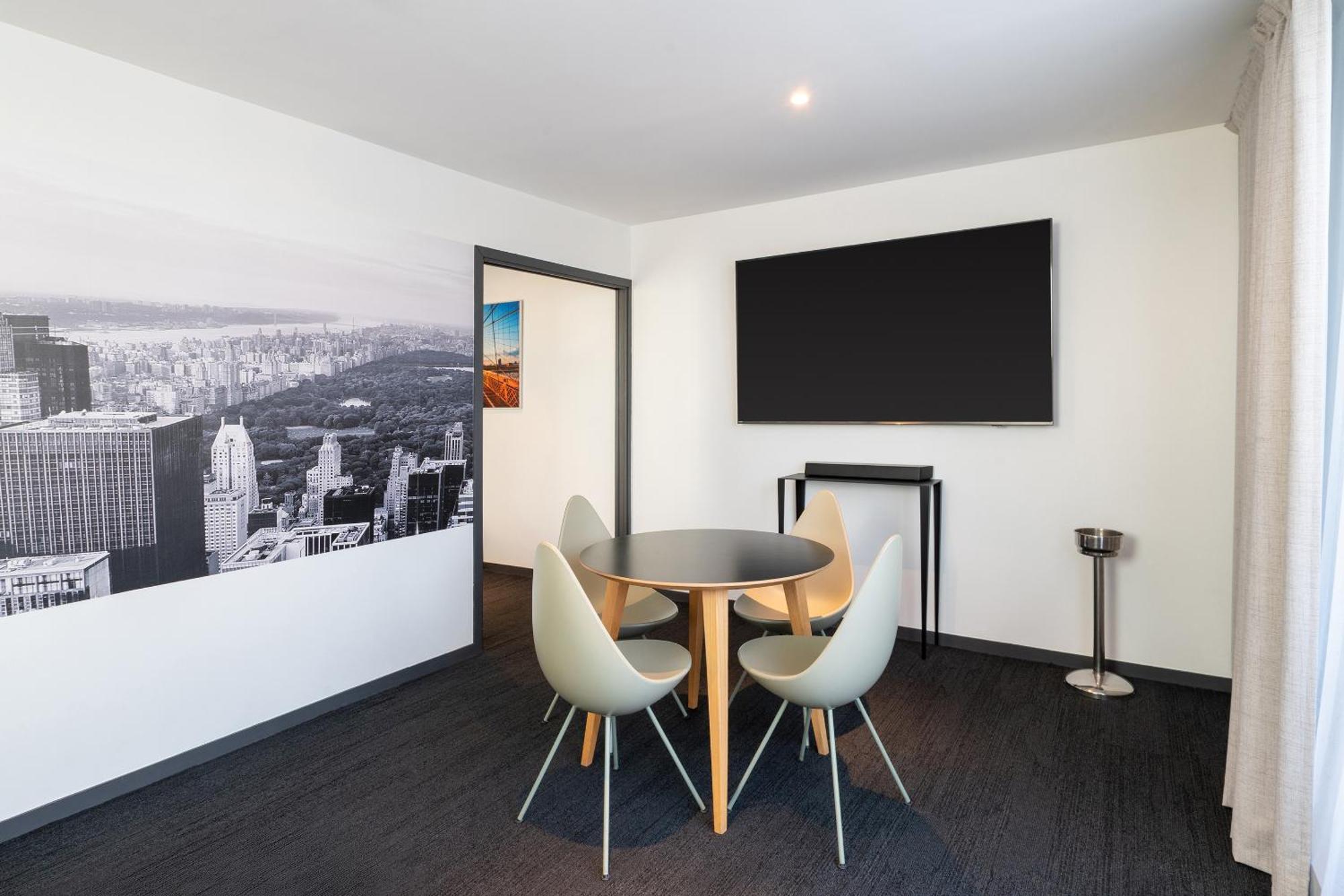 King Suite Spa Bath Terrace Non-Smoking