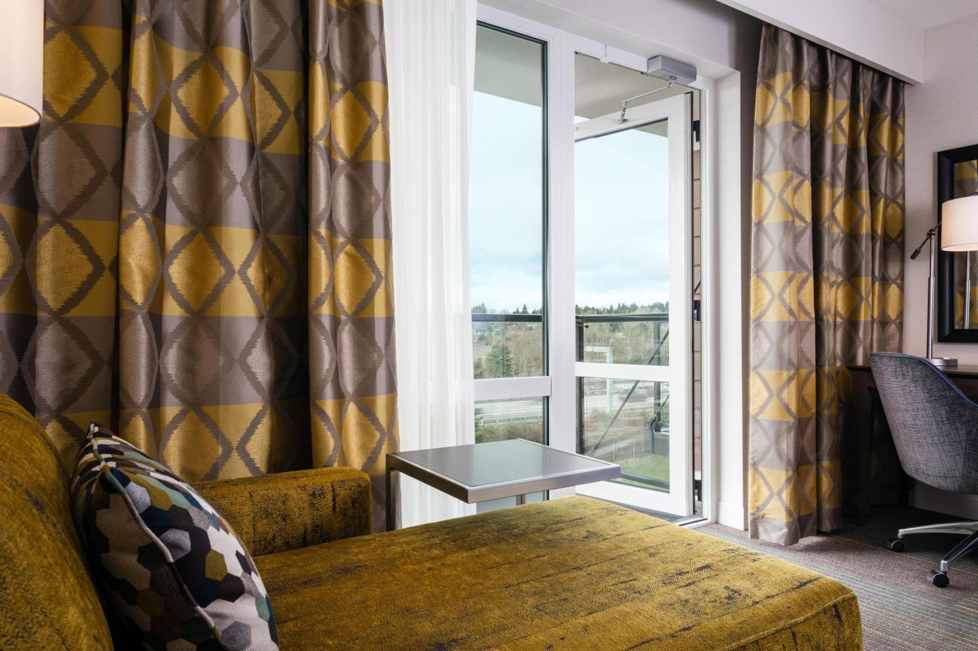 King Room - Hearing Accessible/Non-Smoking,1758425698:JPEG