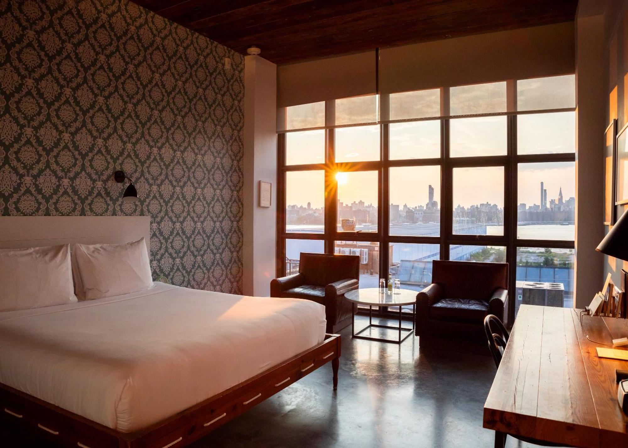 Manhattan View King Room