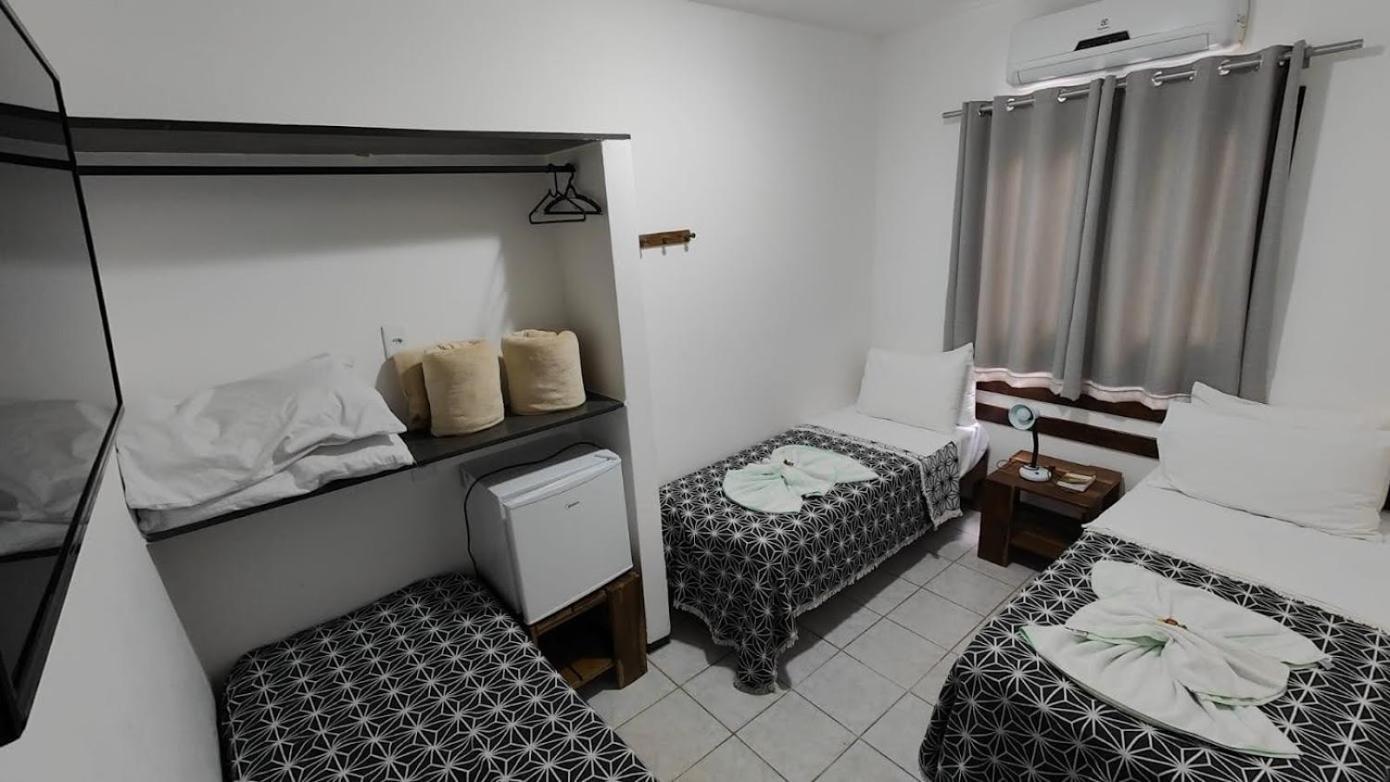 Quarto Triplo Básico