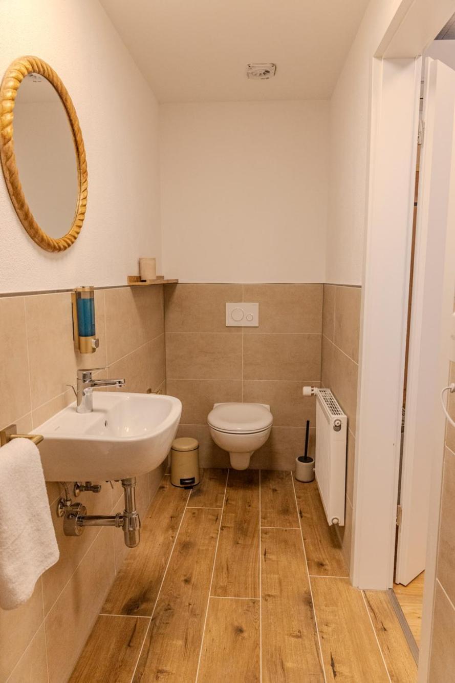 Single Room Private External Bathroom
