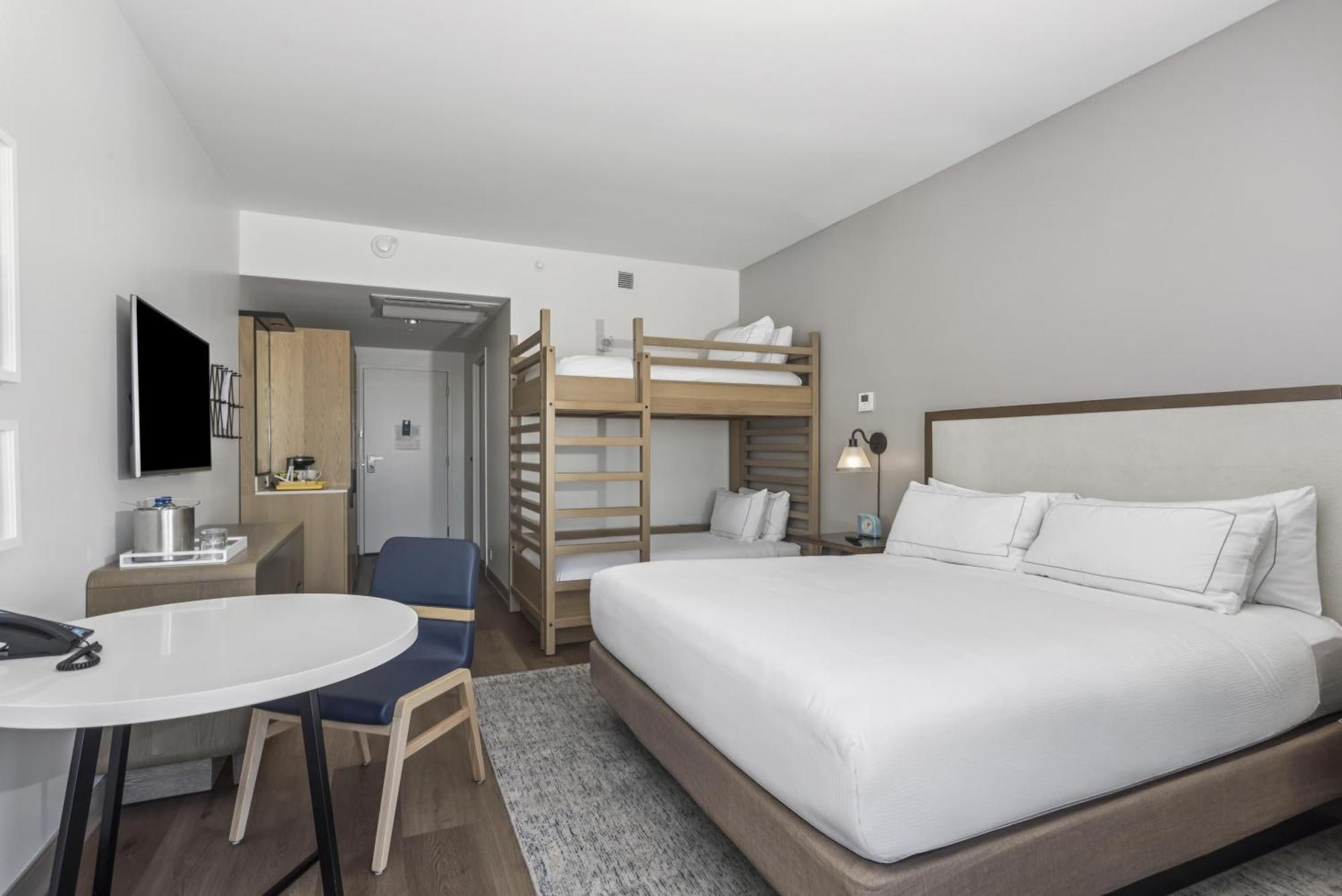 King Room Bunk Beds