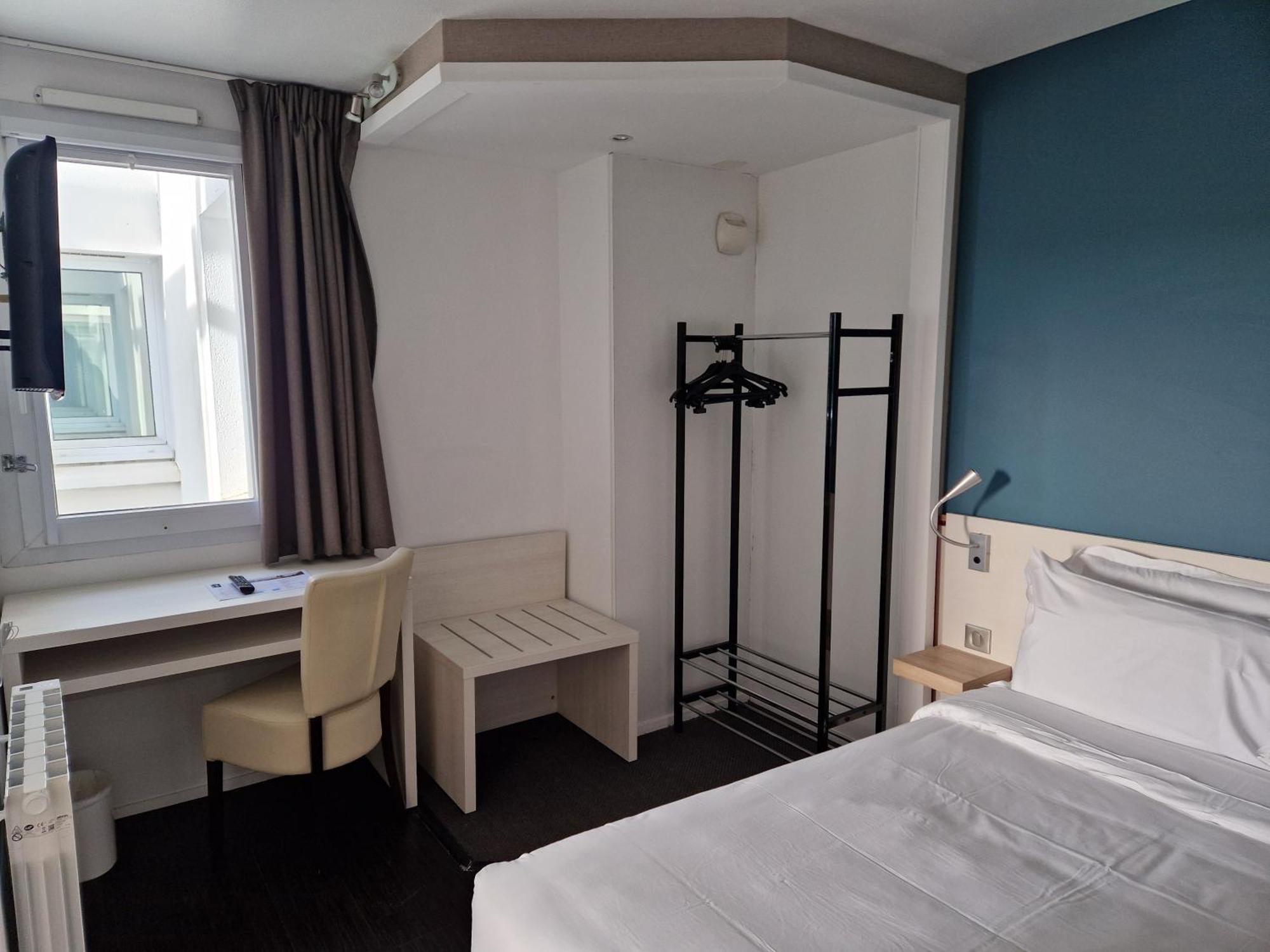 Privilege Room One Double Bed One Sofa Bed