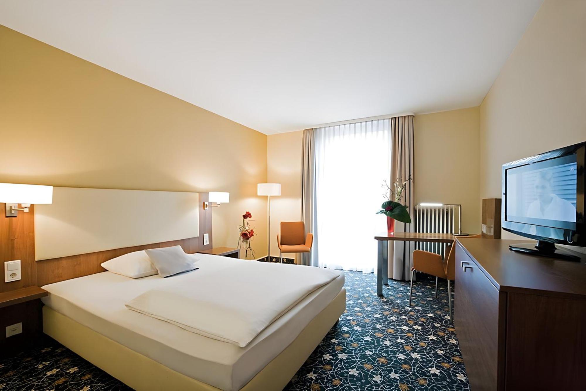 Double Room,1758520868:JPEG