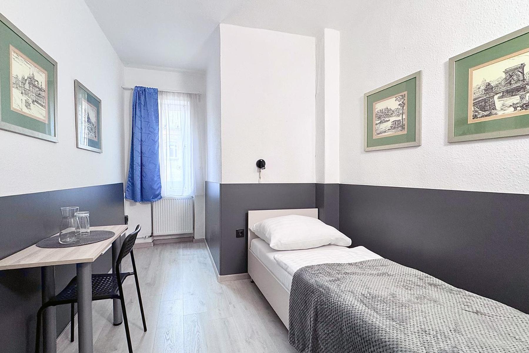 Budget Single Room