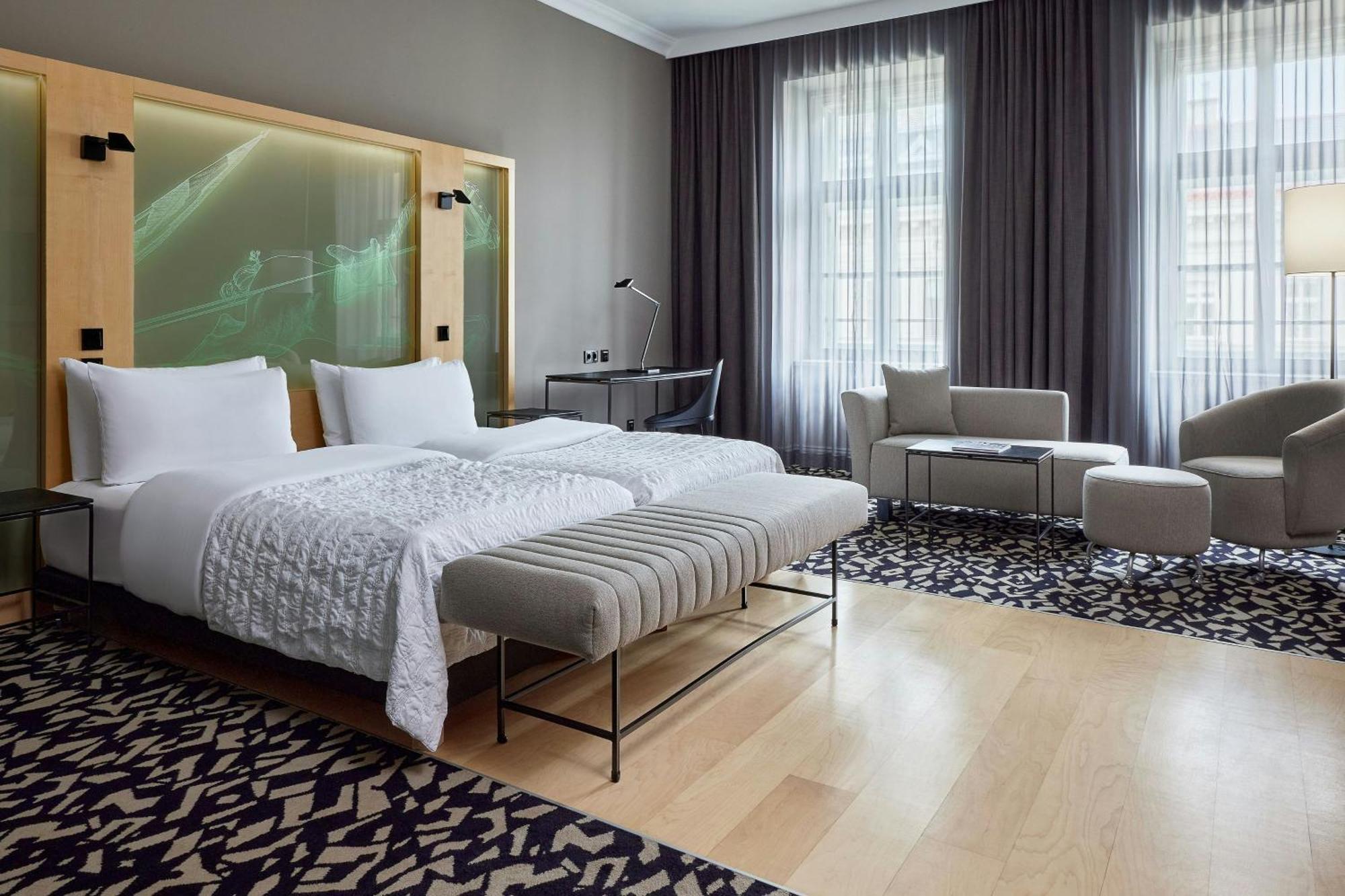 Executive Twin Room with City View,1758526359:JPEG