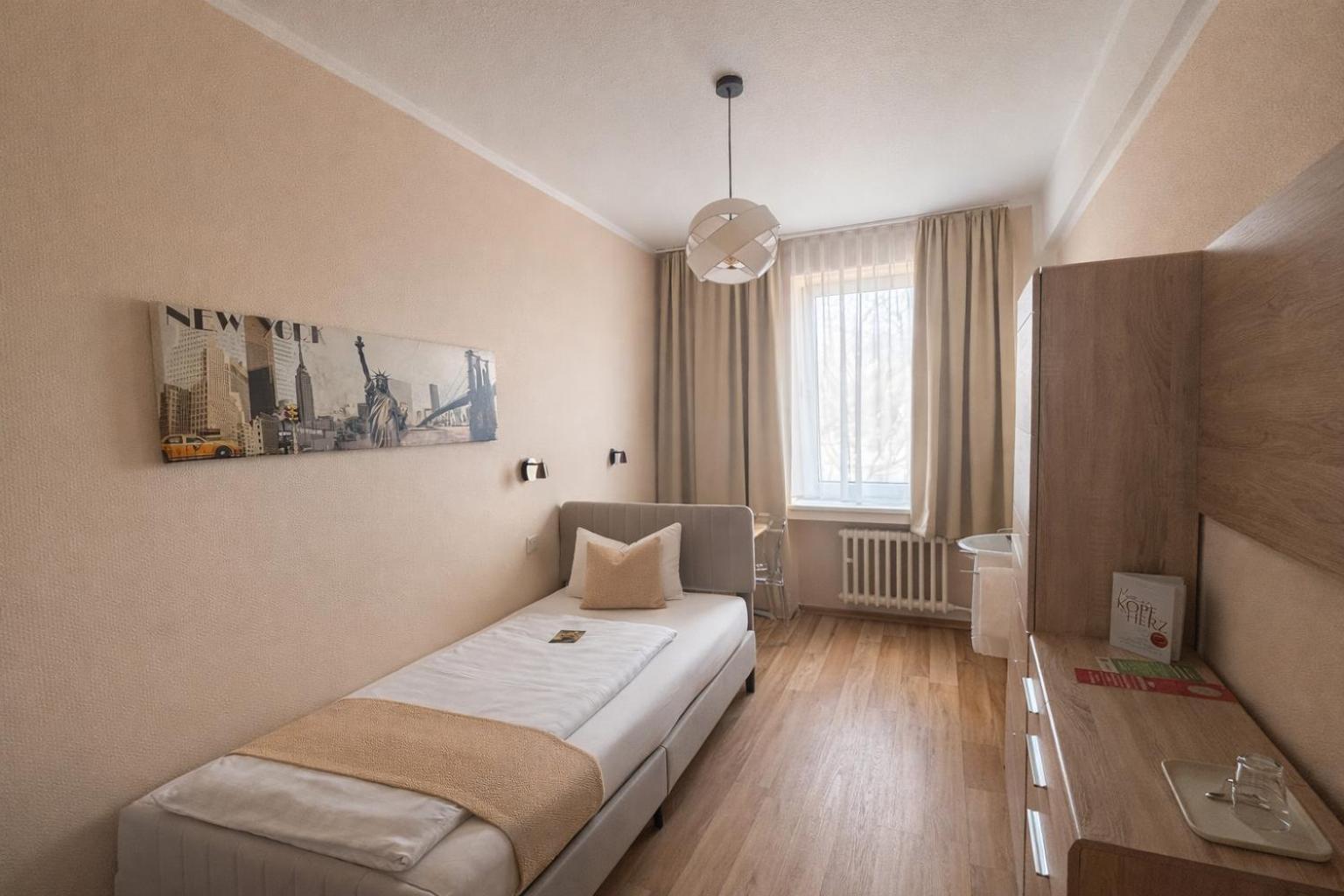 Single Room without Bathroom