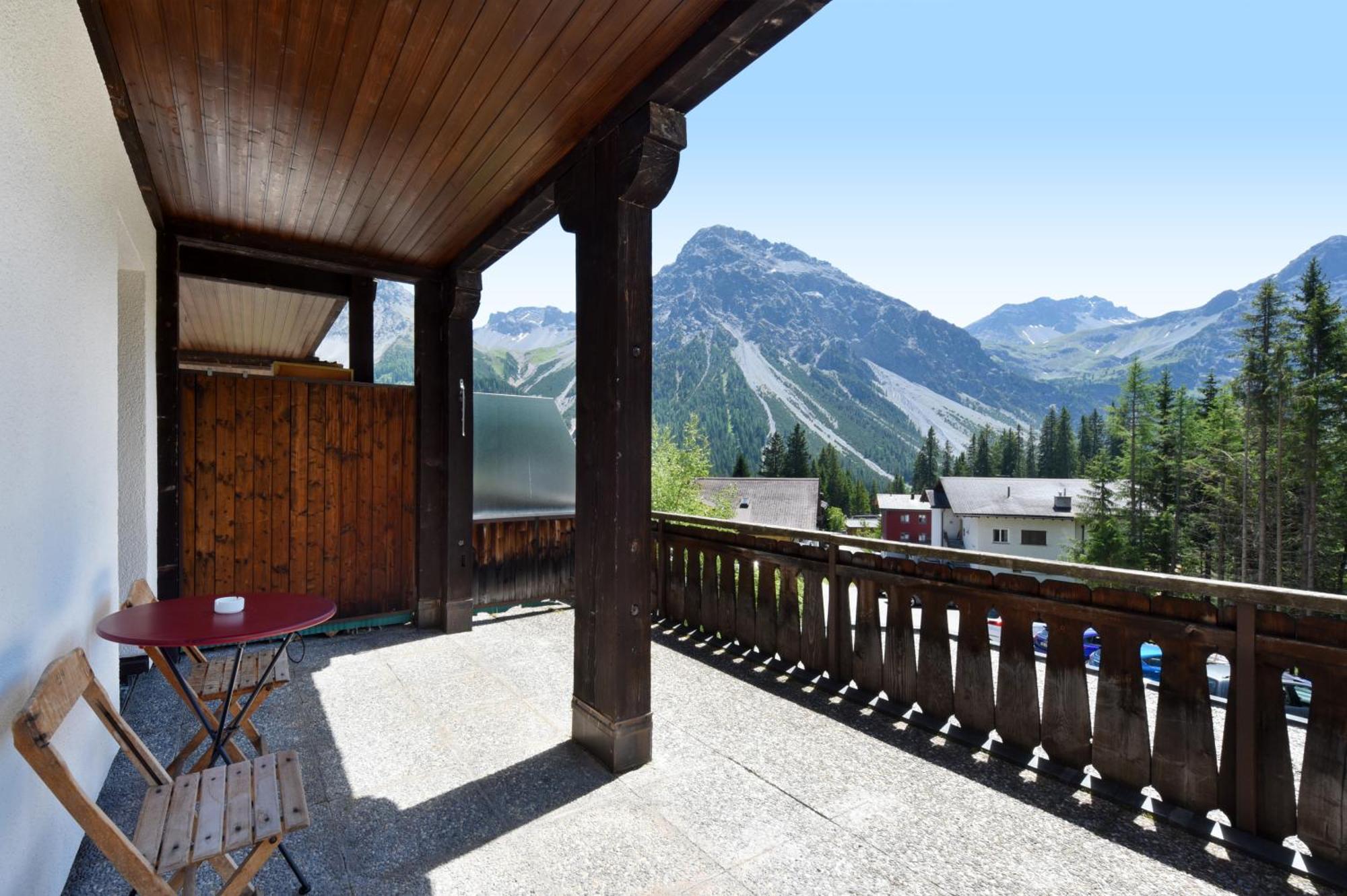 Studio mit Balkon