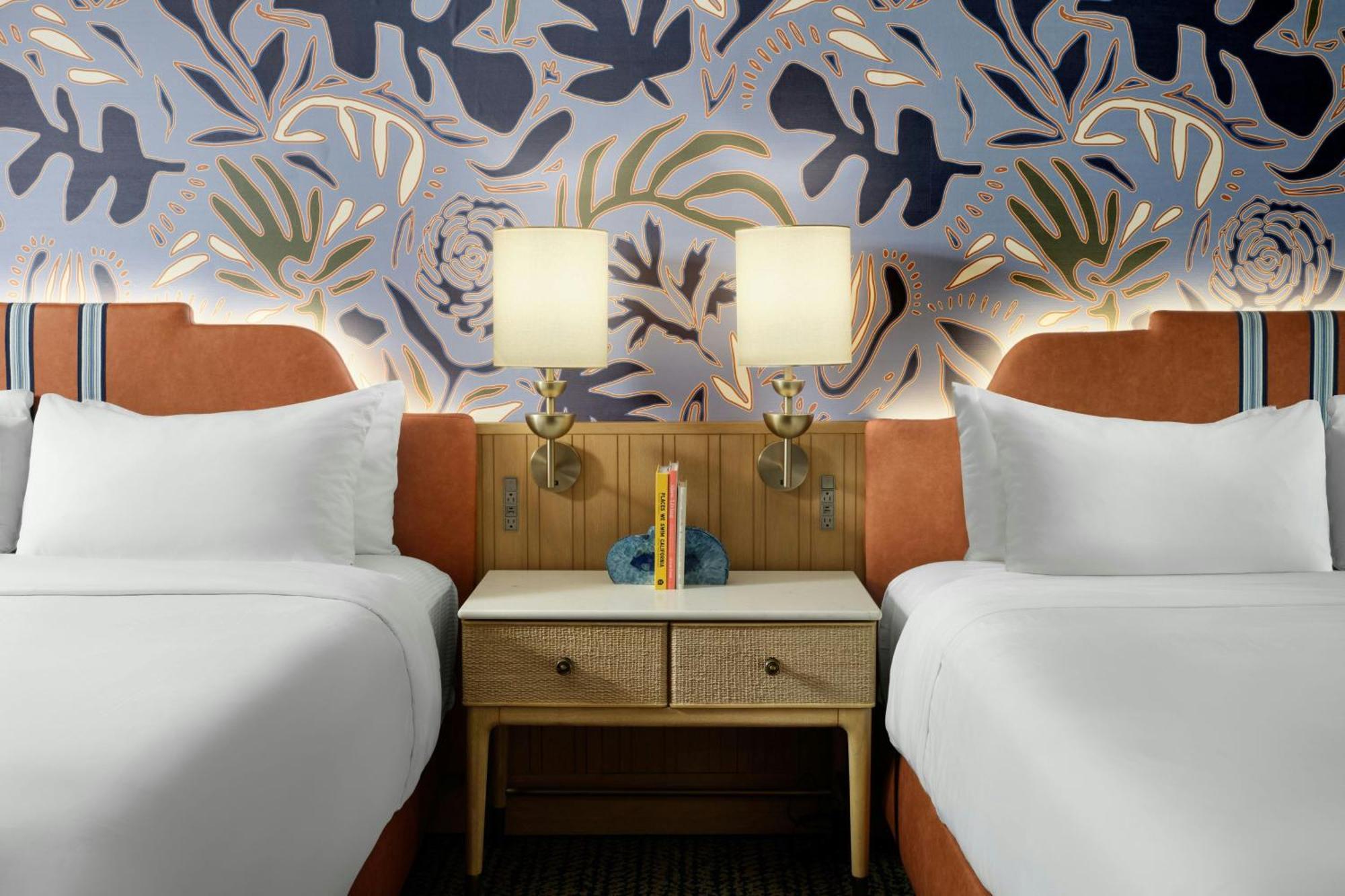 King Room Two King Beds Balcony Paio No View