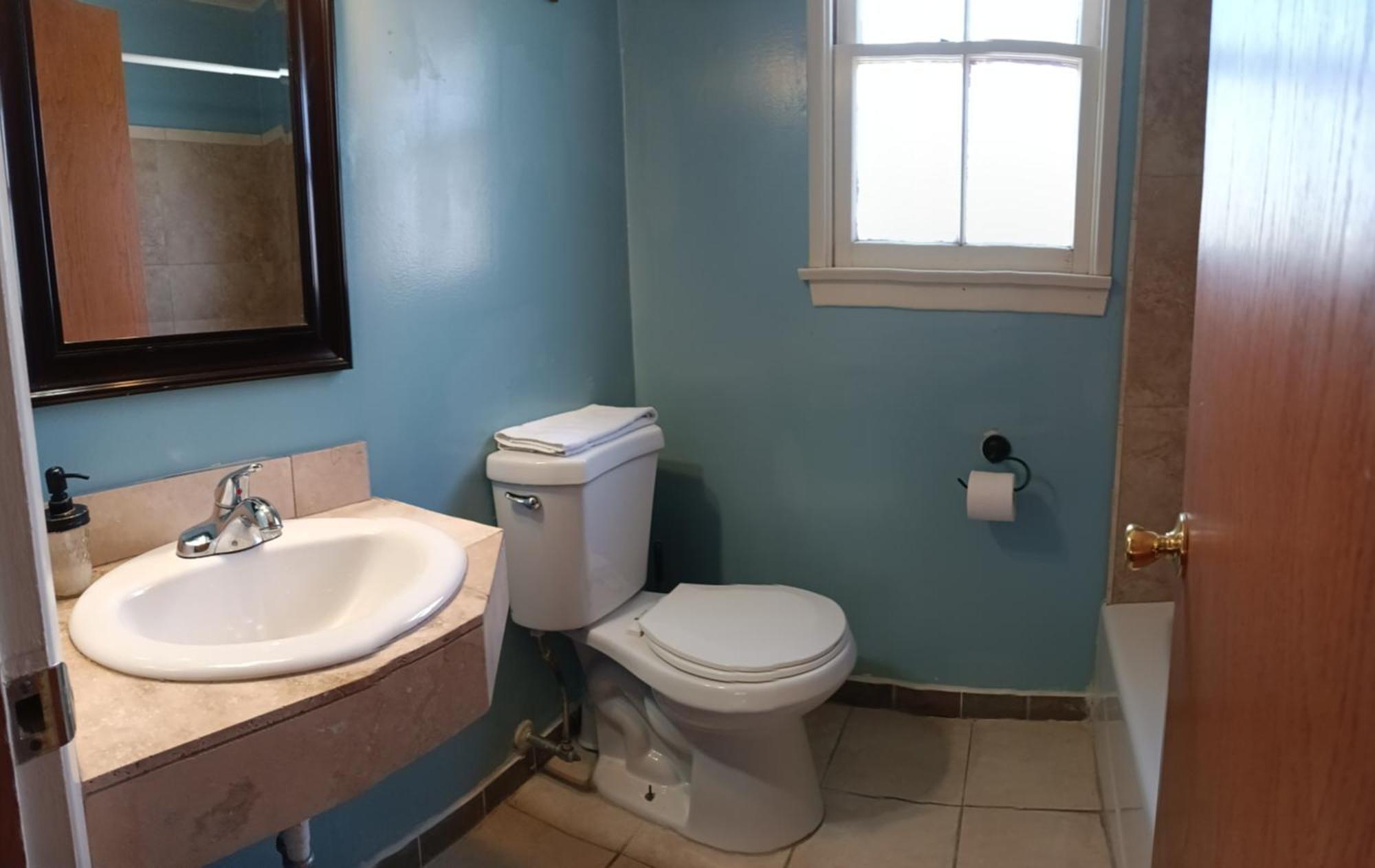 King Room Kitchen
