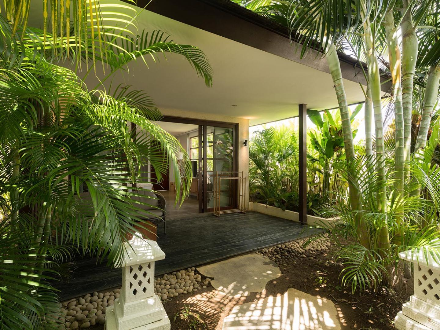 Modern Lodge