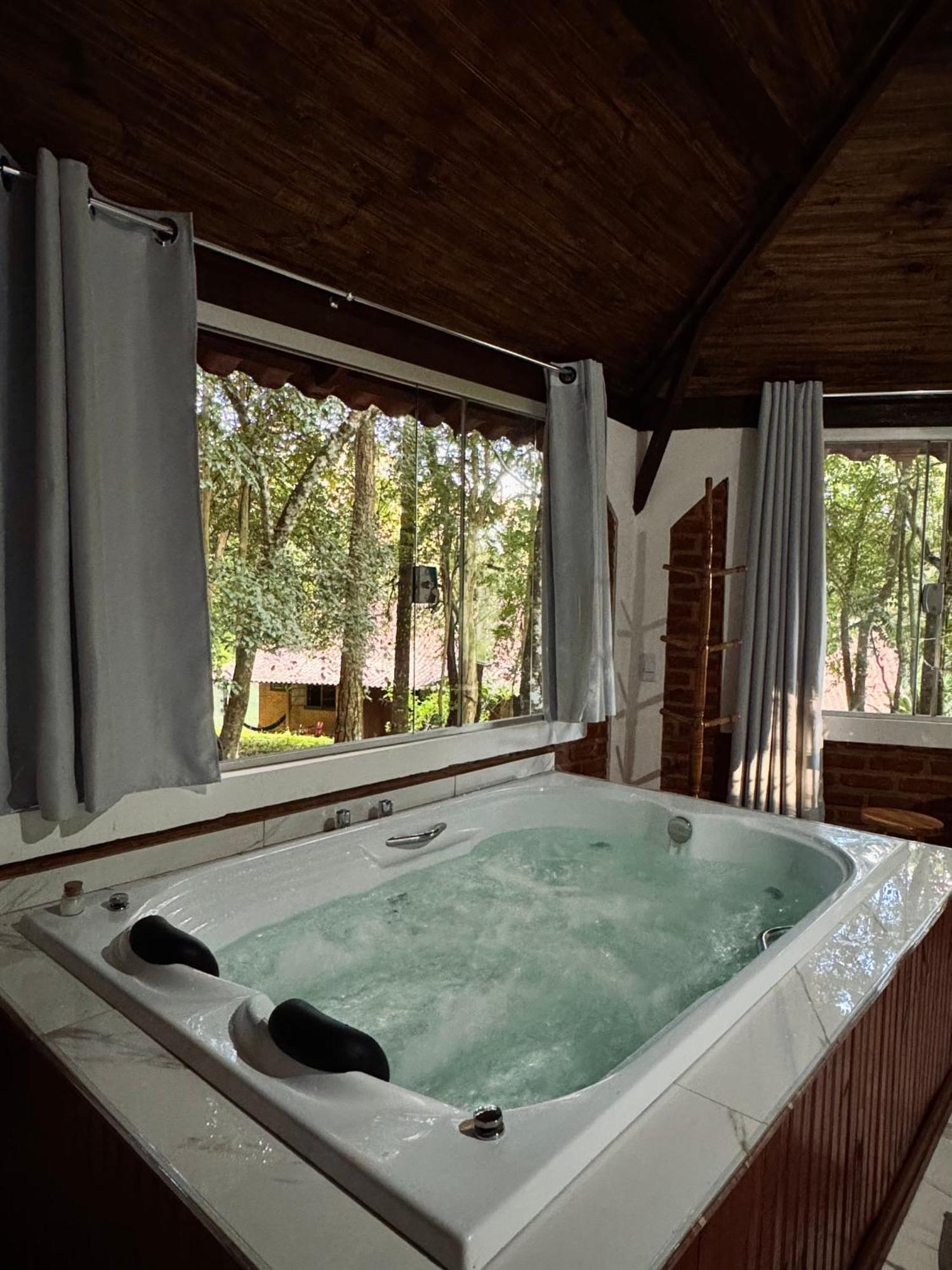 King Room Spa Bath