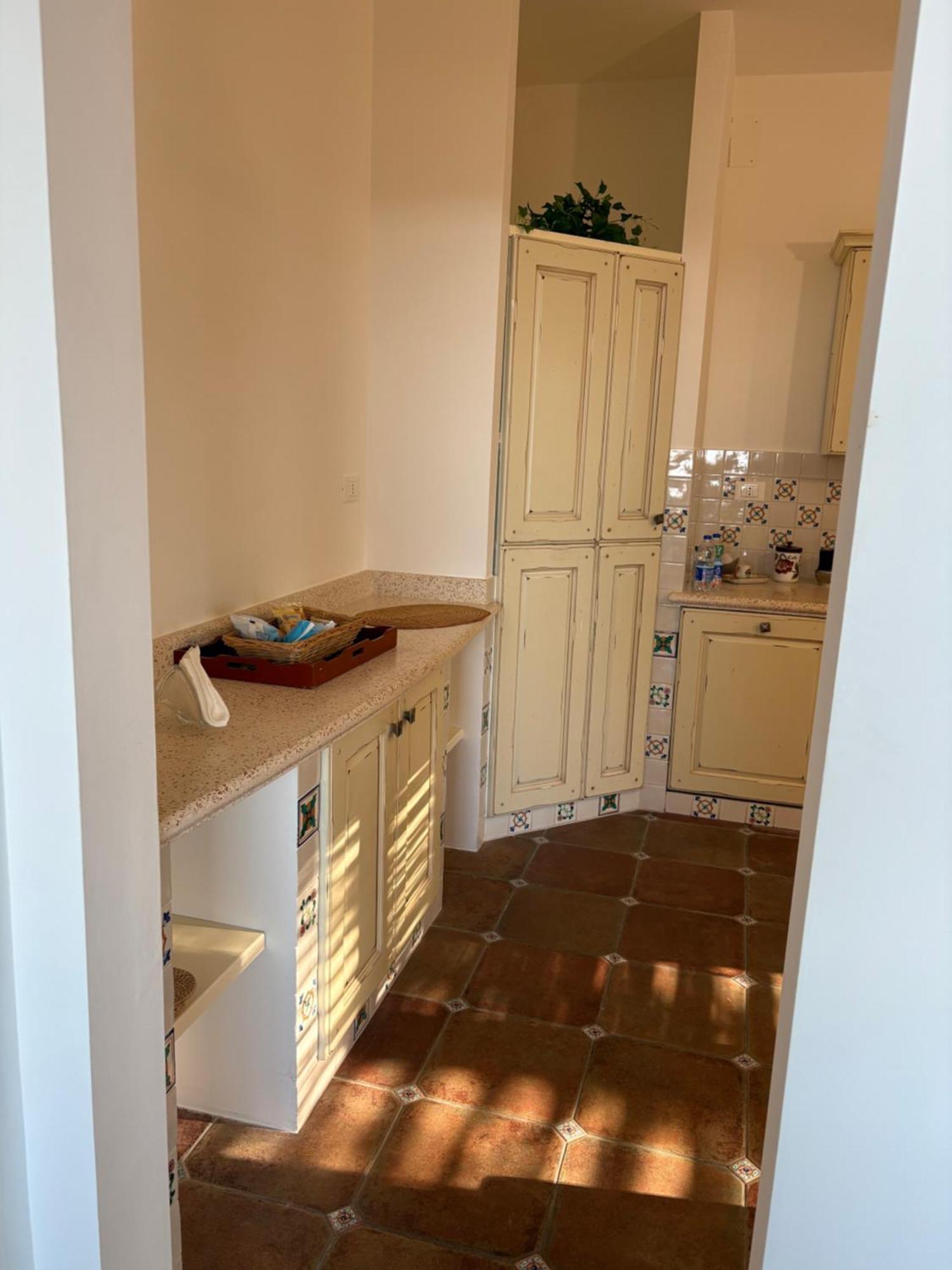 Appartamento con 2 Camere da Letto e Vista Mare