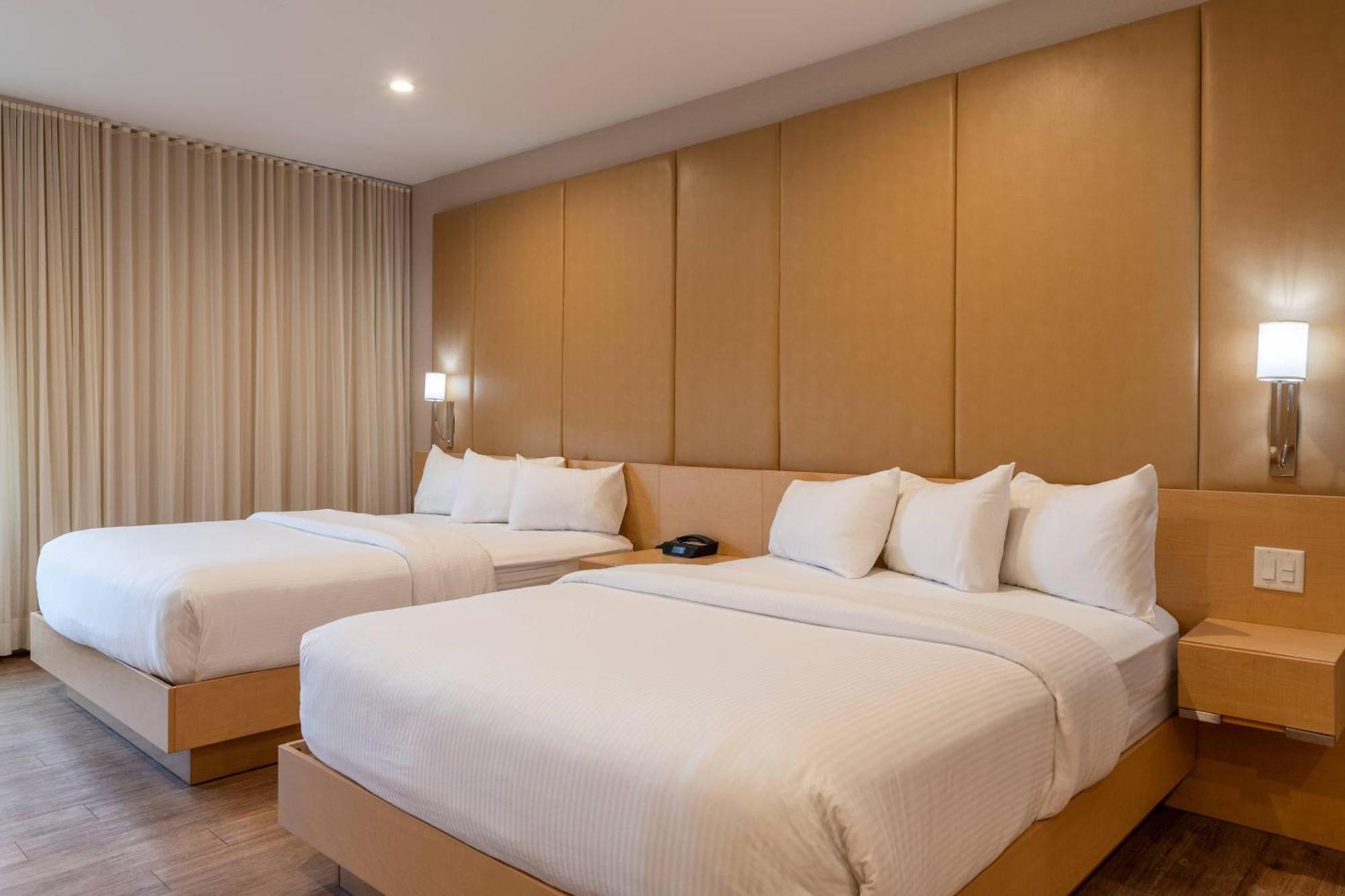 Standard Queen Room Two Queen Beds Non-Smoking