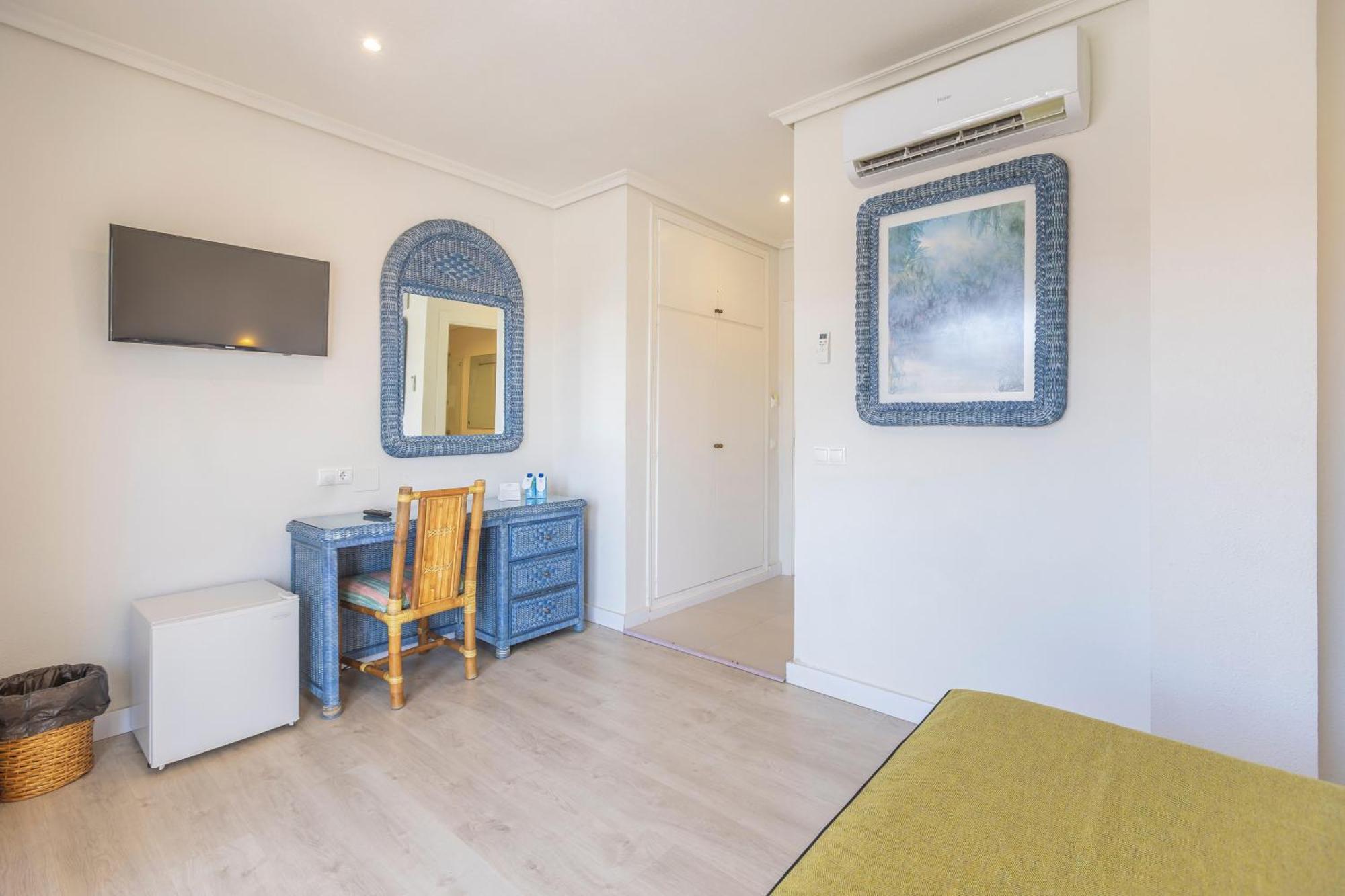 Double or Twin Room Terrace