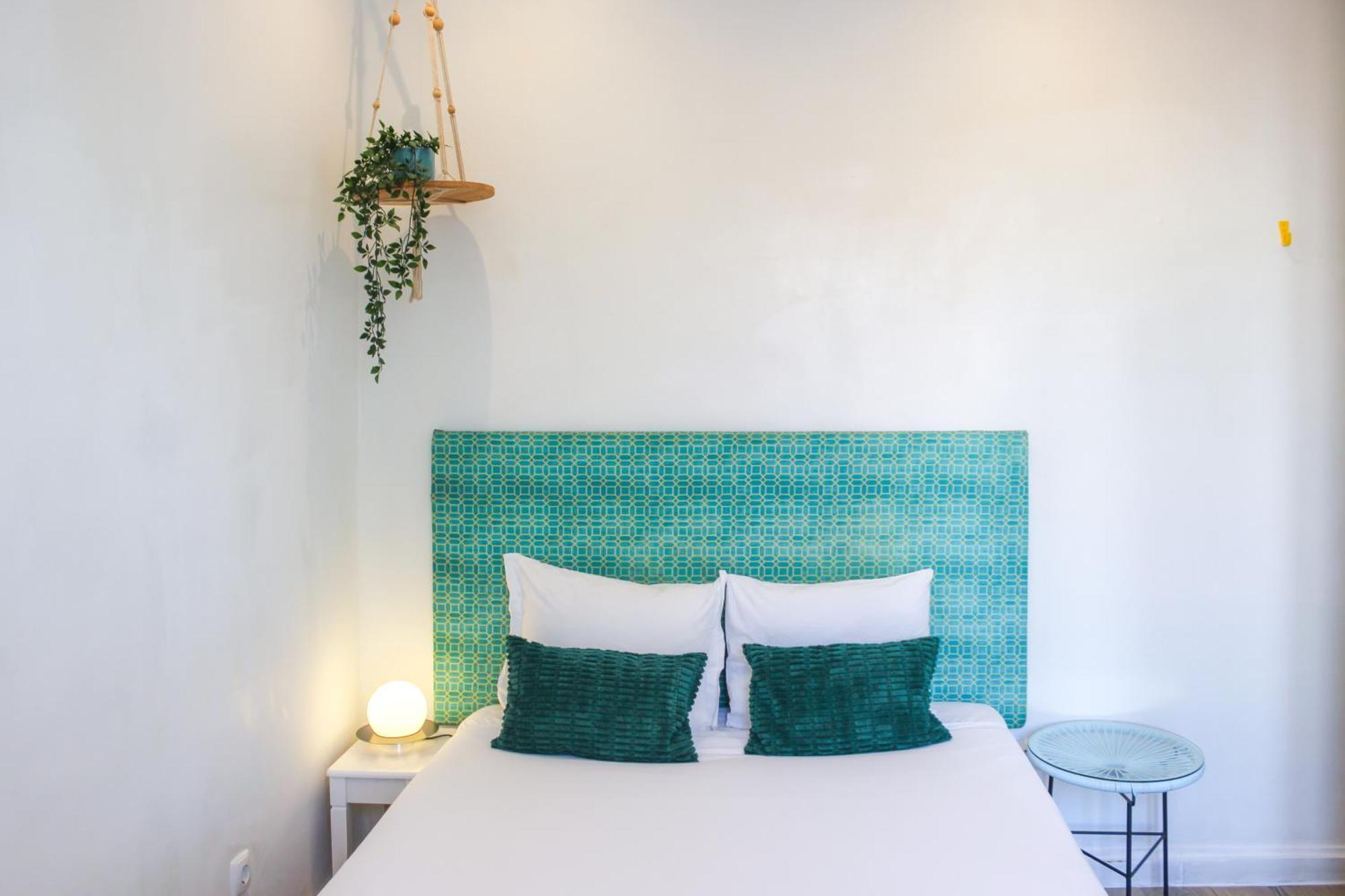 Double Room Private Bathroom