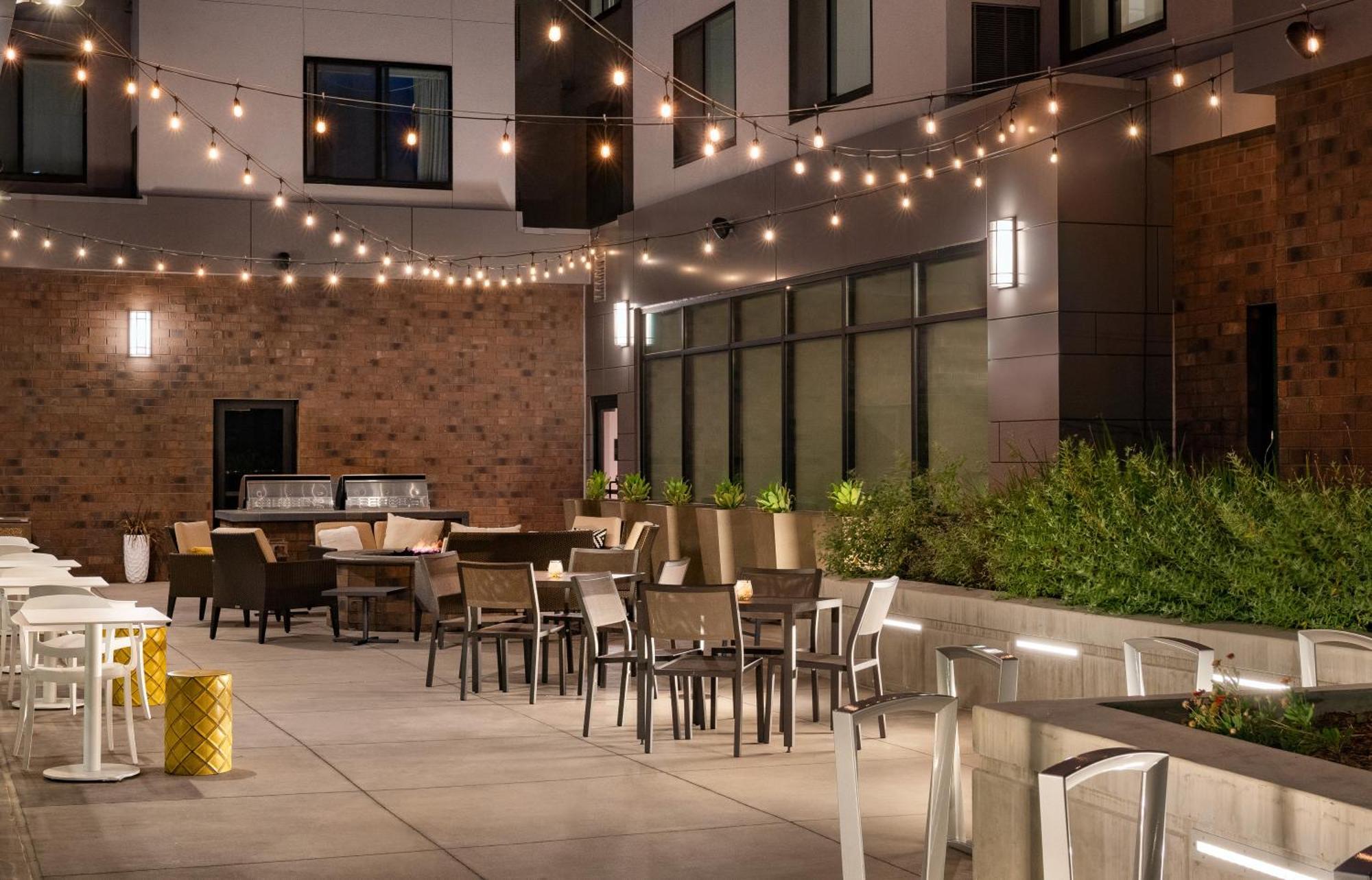 Studio 1 King