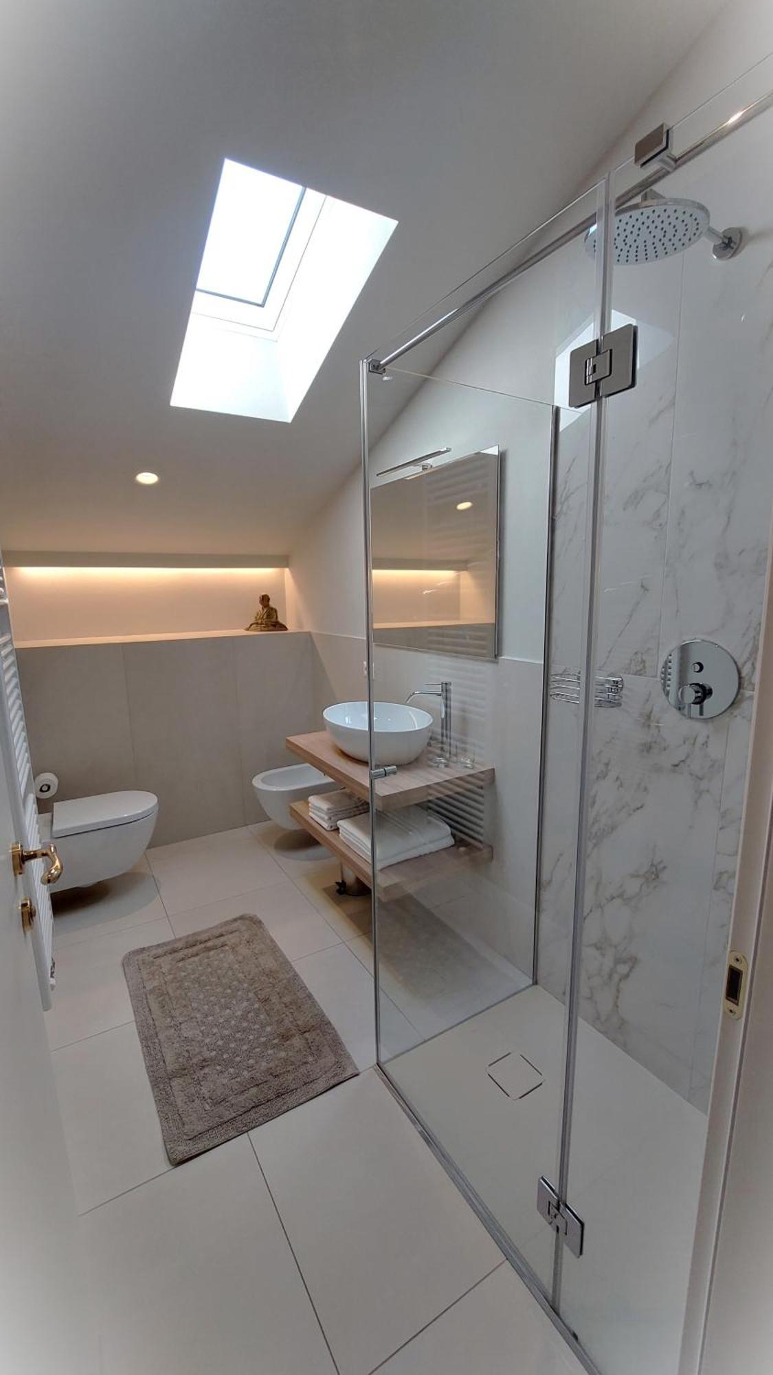 Double Room with Private Bathroom,1758826516:JPEG