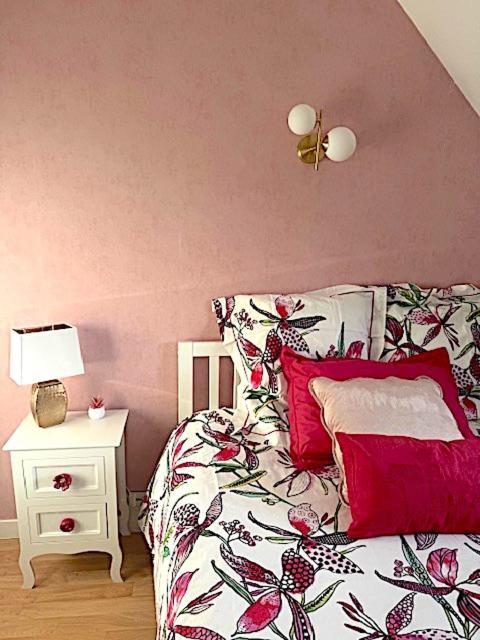 Double Room Private External Bathroom