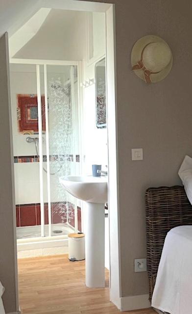 Triple Room Private Bathroom