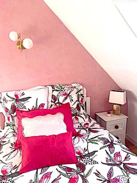 Double Room Private External Bathroom