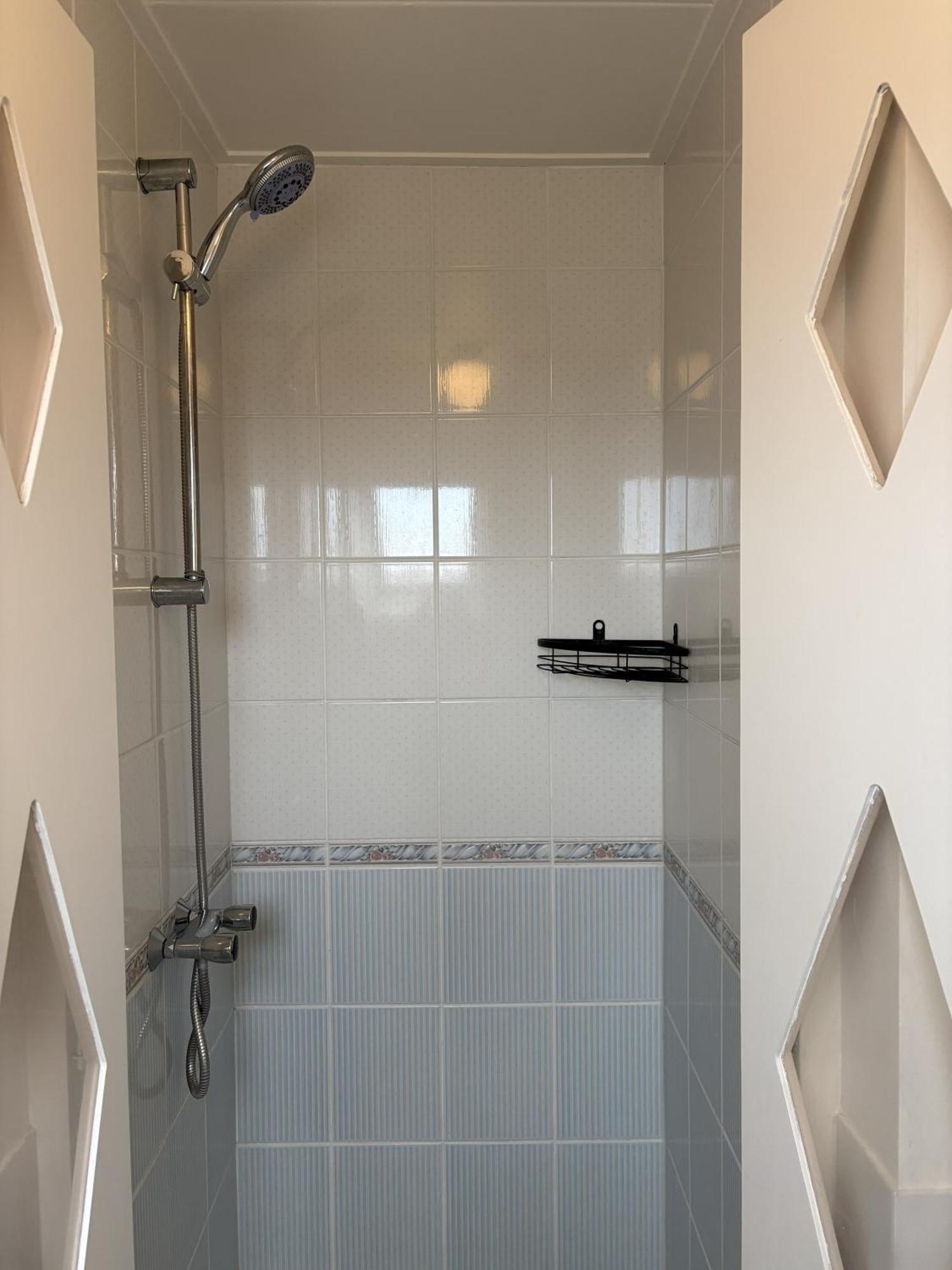 Triple Room Private Bathroom