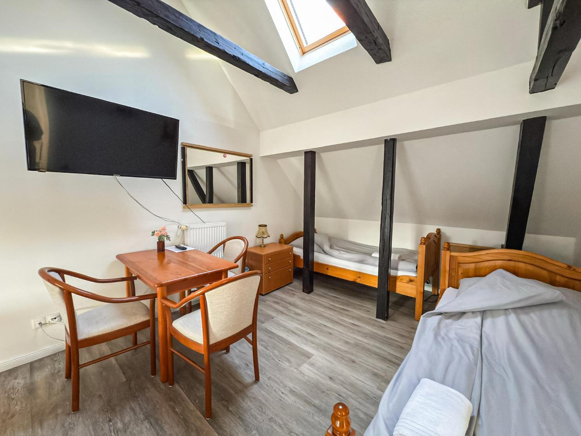 Classic Quadruple Room