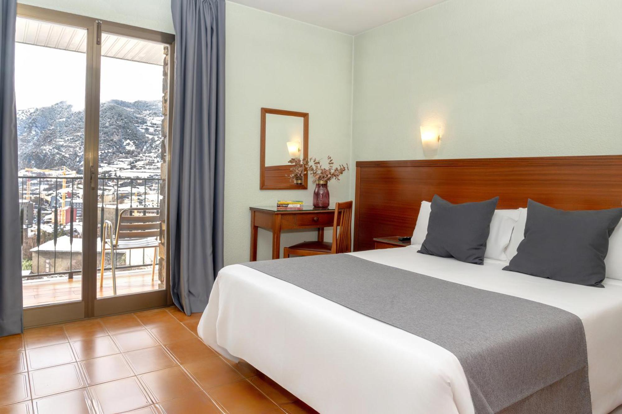 Standard Twin Room Mountain View