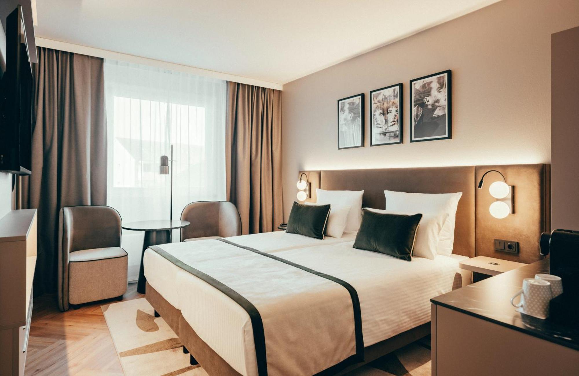 Comfort Doppel-/Zweibettzimmer