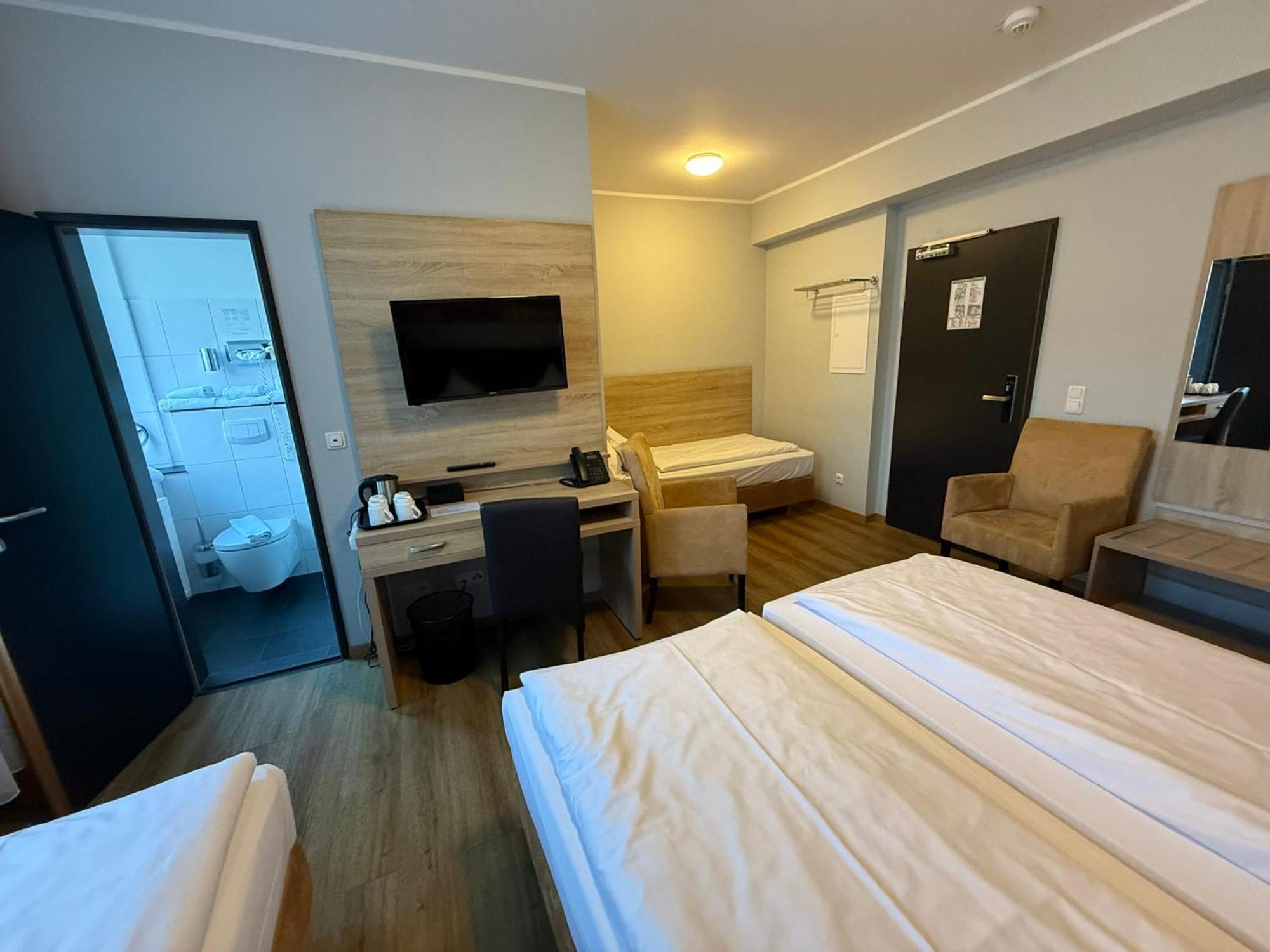 Comfort Quadruple Room