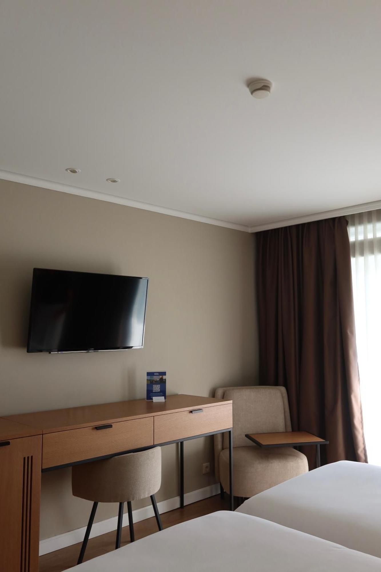 Standard Double Room with Sea View,1765152583:JPEG